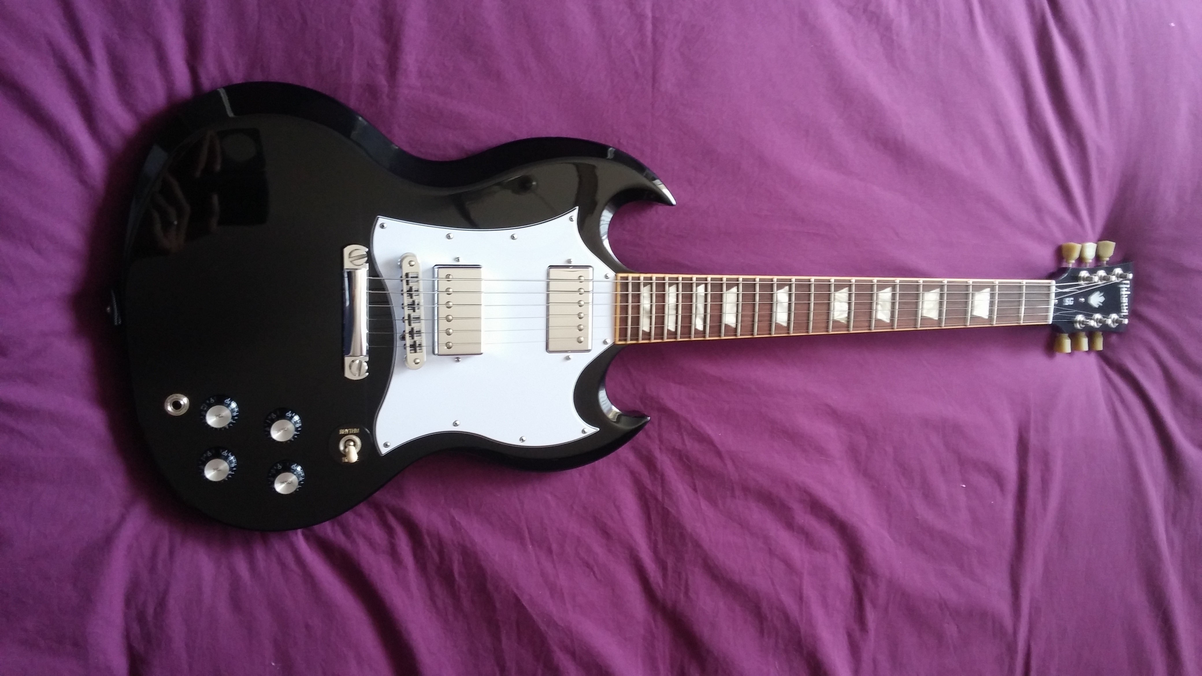 Gibson SG Standard - Ebony image (#1566779) - Audiofanzine