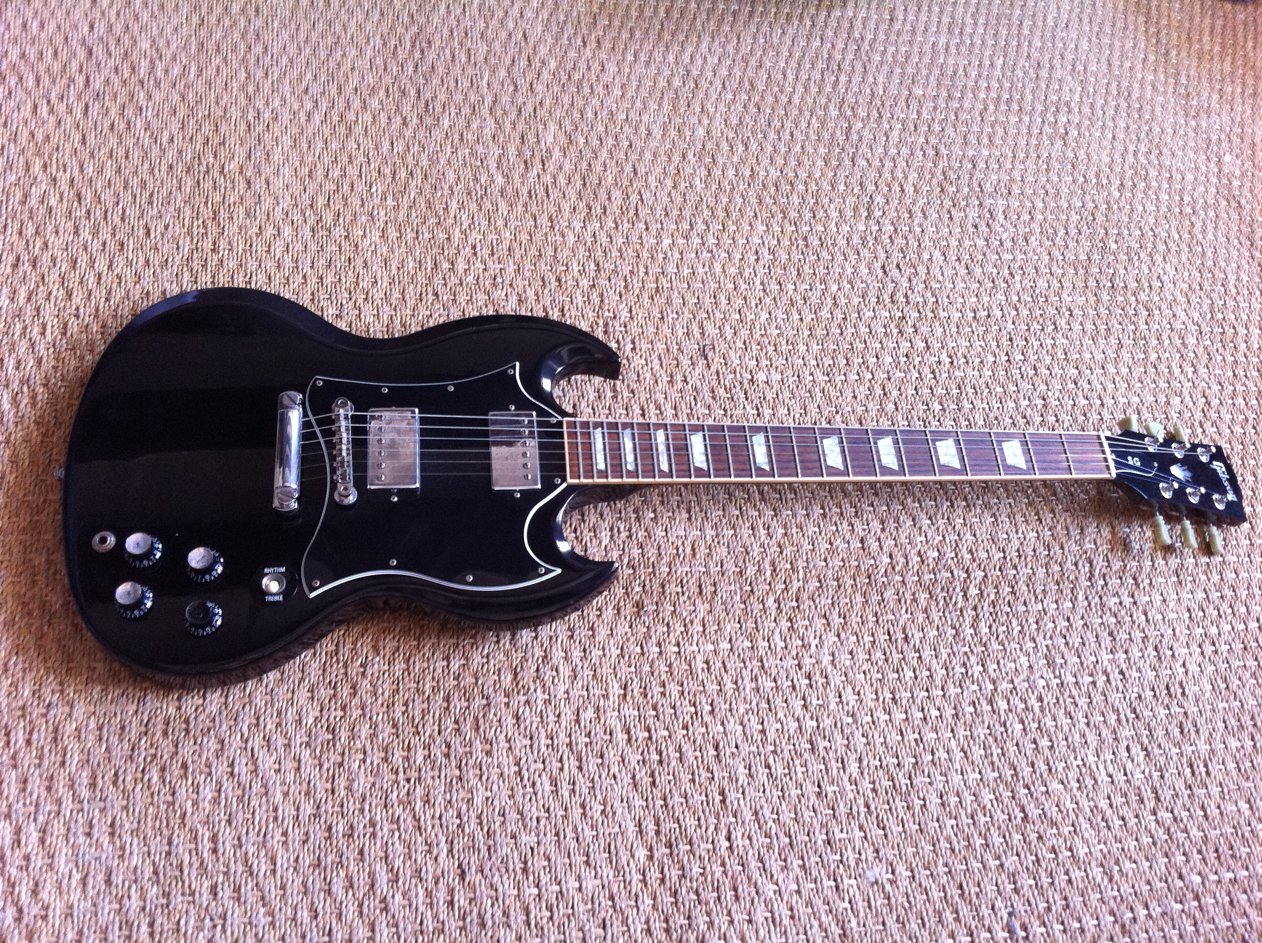 Gibson SG Standard - Ebony image (#328919) - Audiofanzine