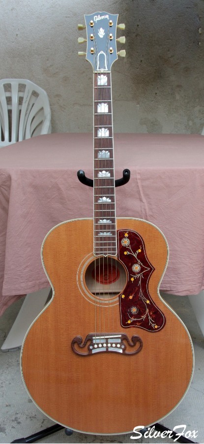 Gibson SJ-200 True Vintage - Antique Natural image (#295687) - Audiofanzine