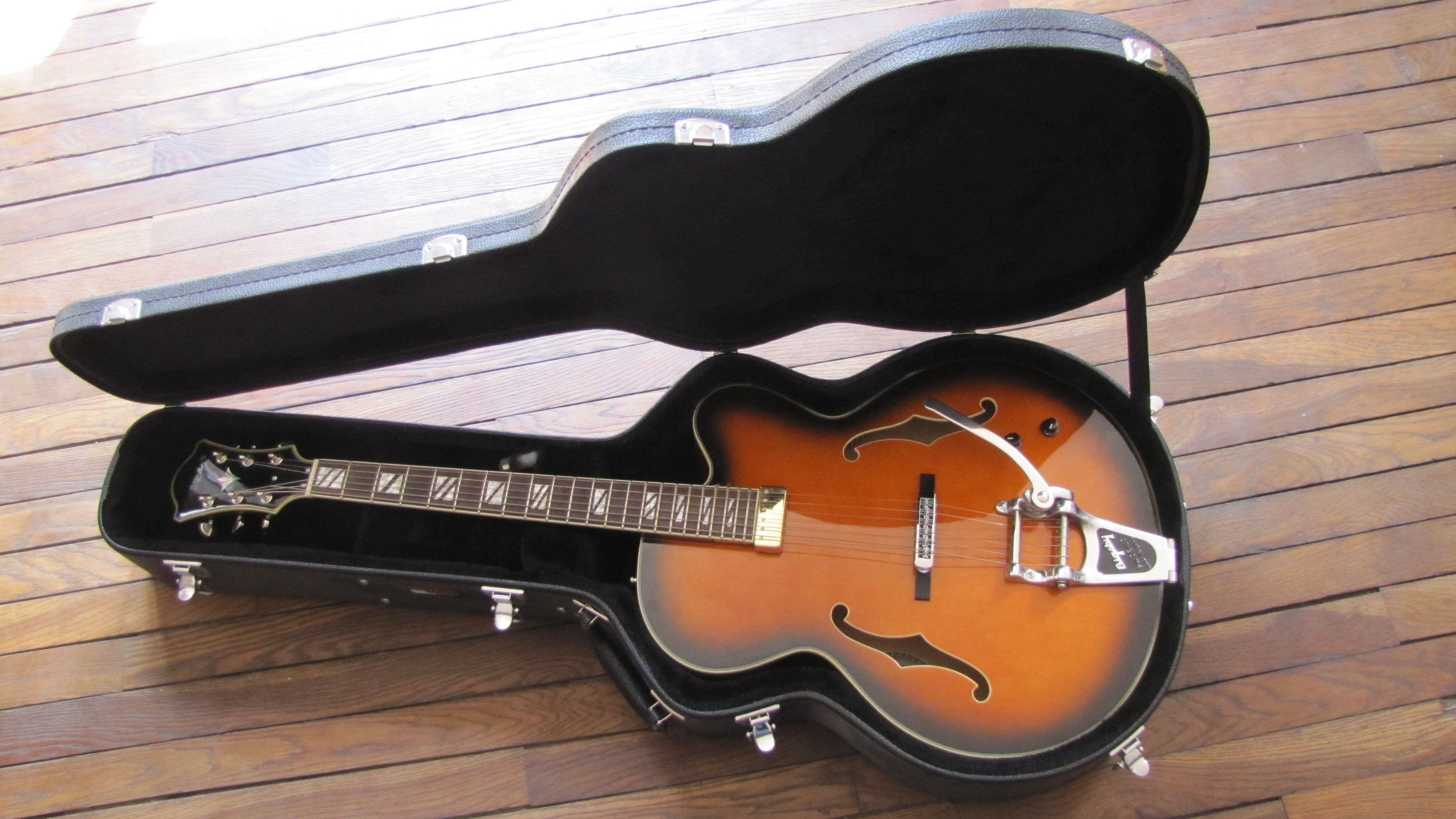 G61191959 Chet Atkins Tennessee Rose Gretsch Audiofanzine