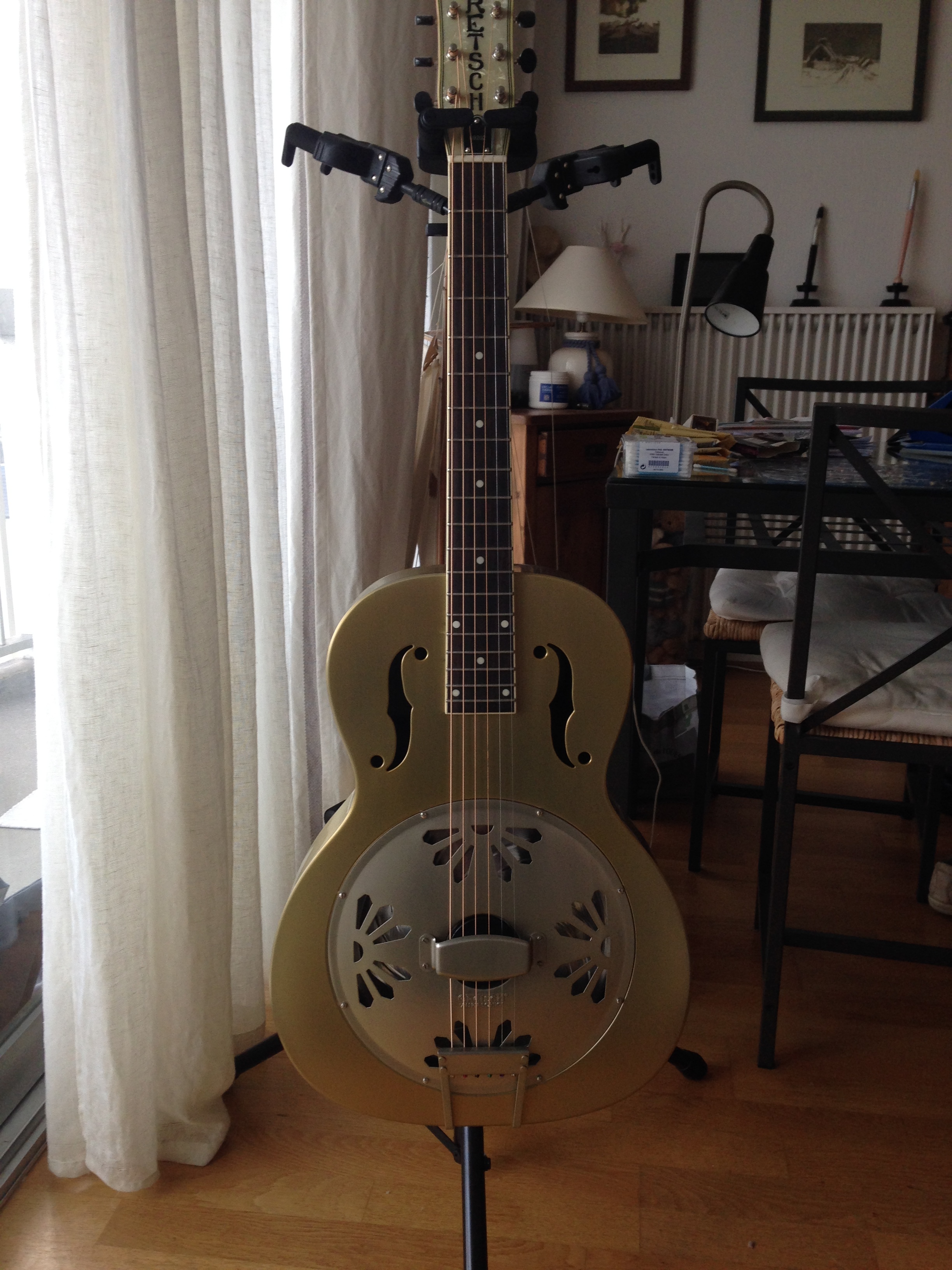 G9202 Honey Dipper Special, Round Neck Gretsch Audiofanzine