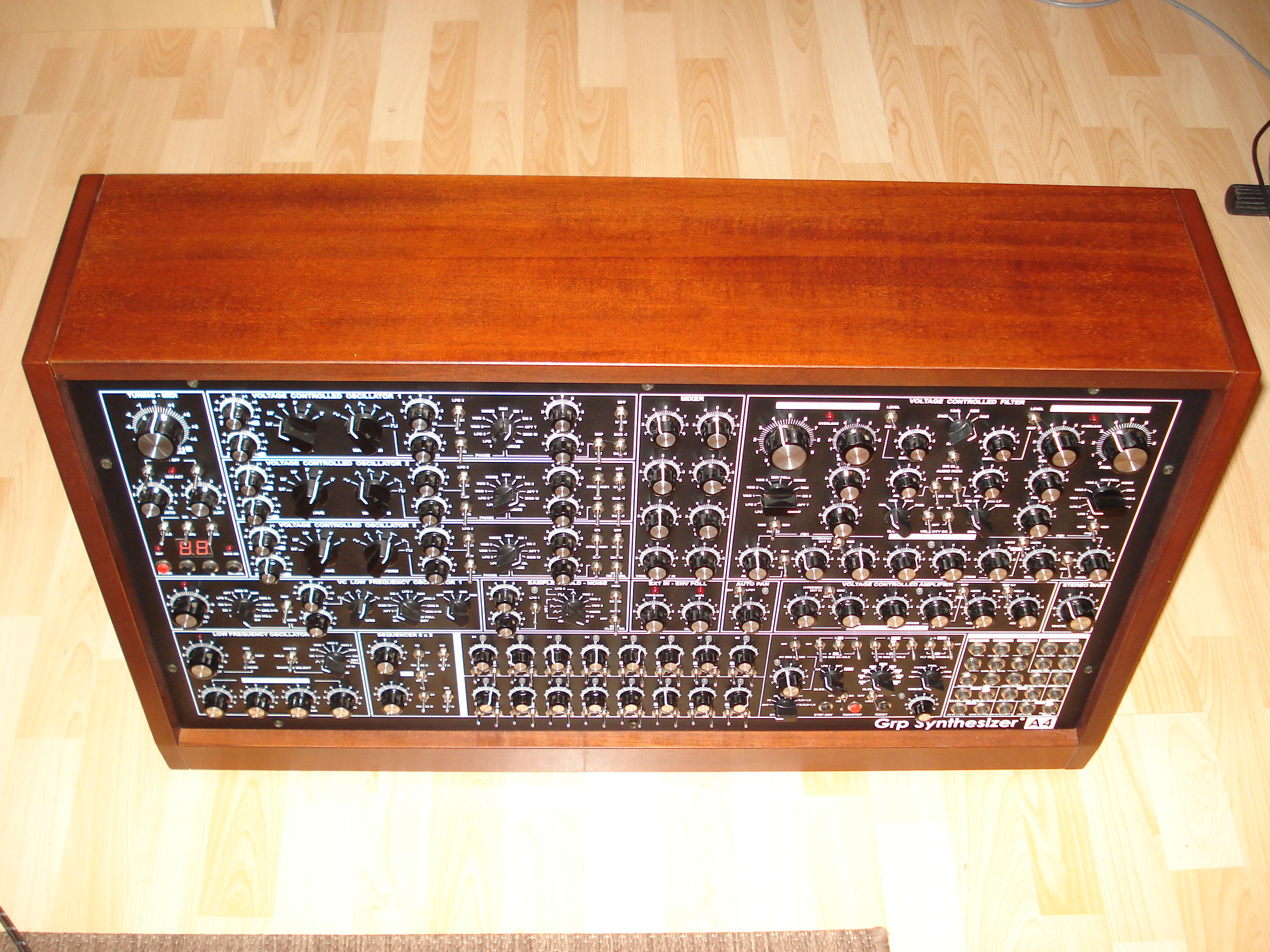 A4 Grp Synthesizer A4 Audiofanzine