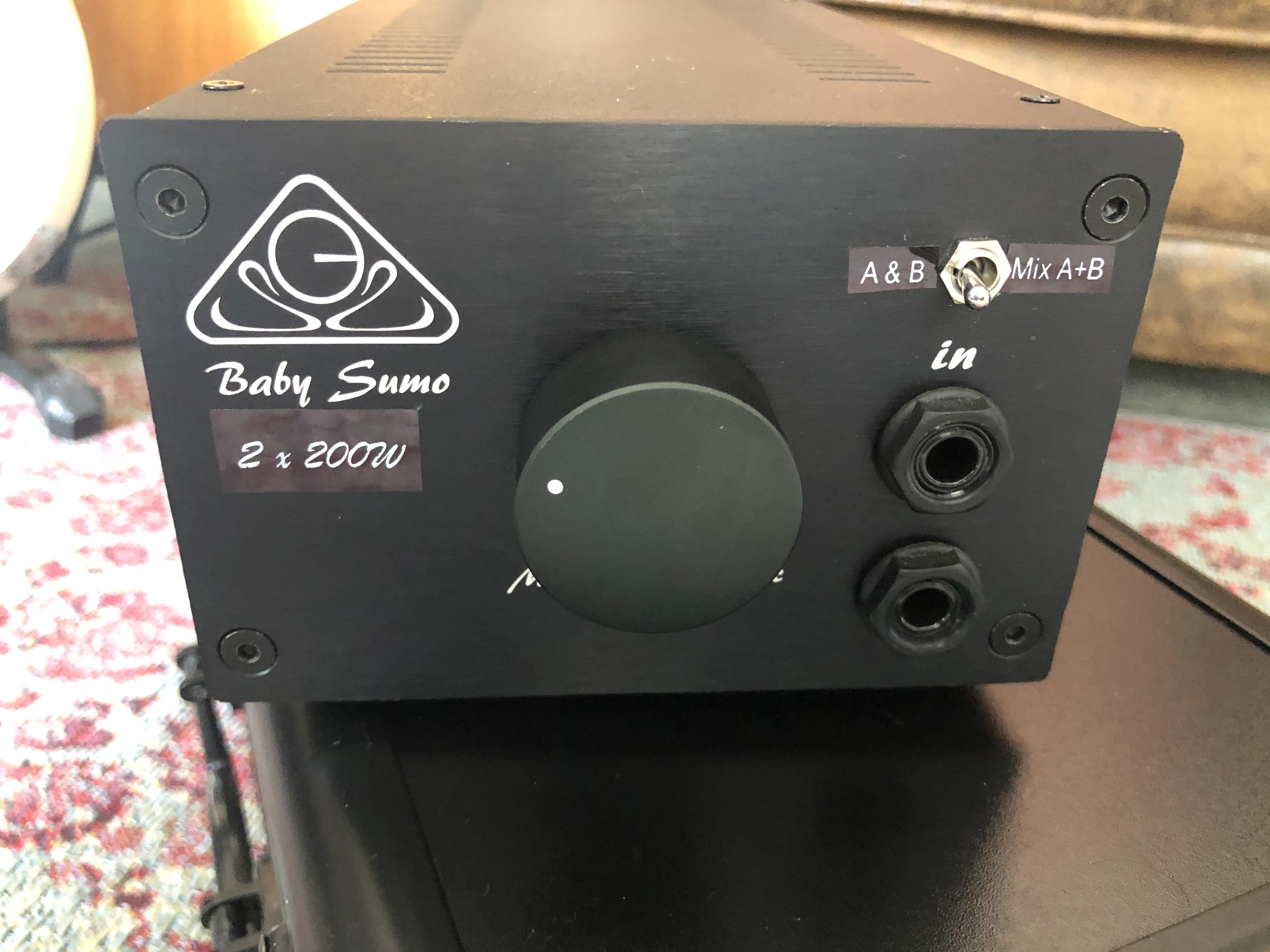 Baby Sumo - Guitar Sound Systems Baby Sumo - Audiofanzine