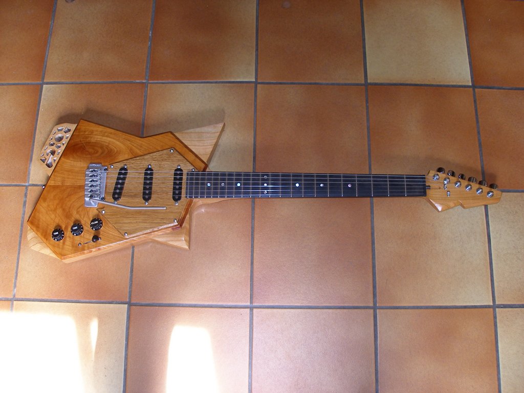 guitare-de-luthier-lutherie-guitare-et-basse-627380.jpg