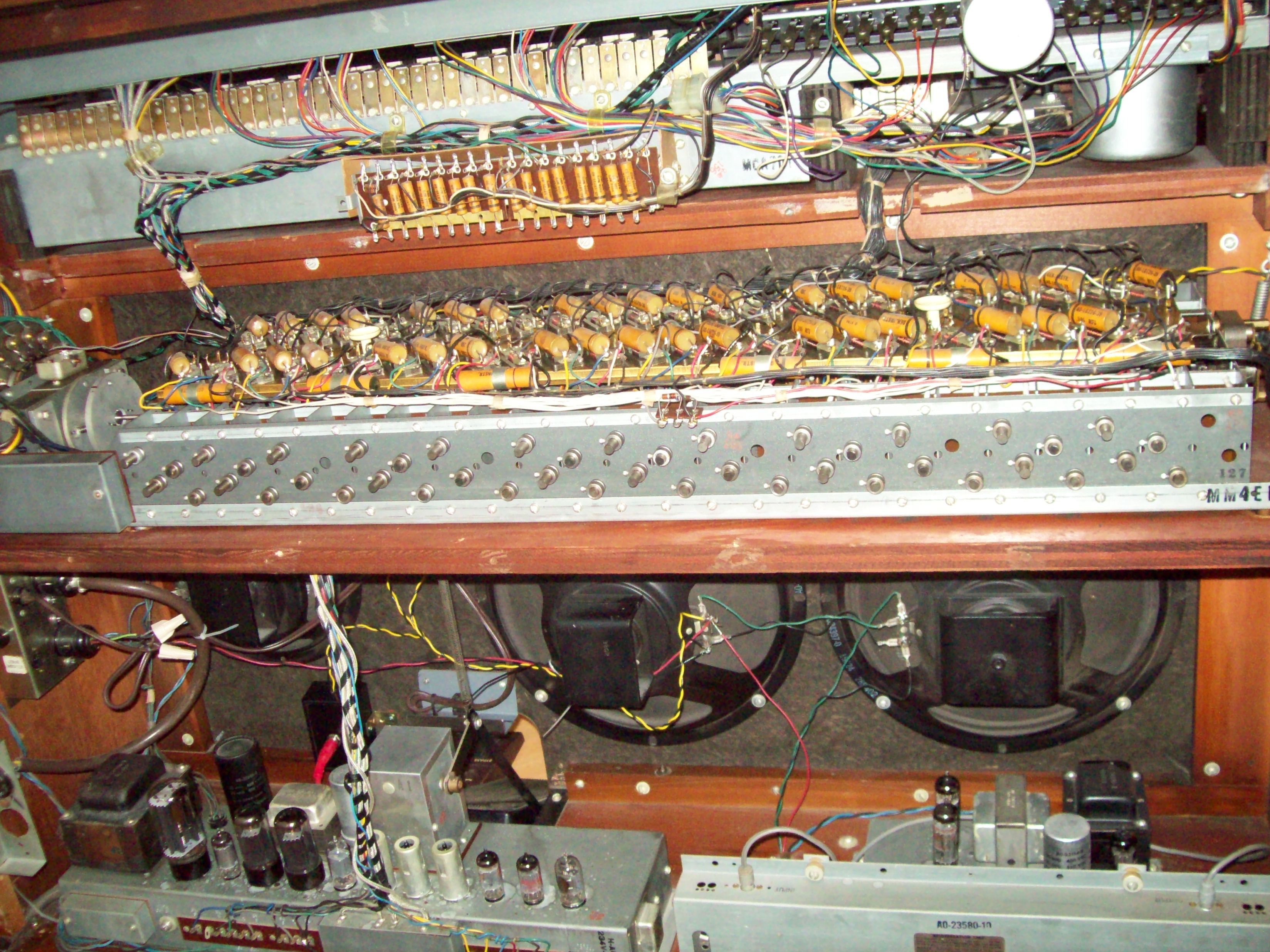 Hammond M101 image (300535) Audiofanzine
