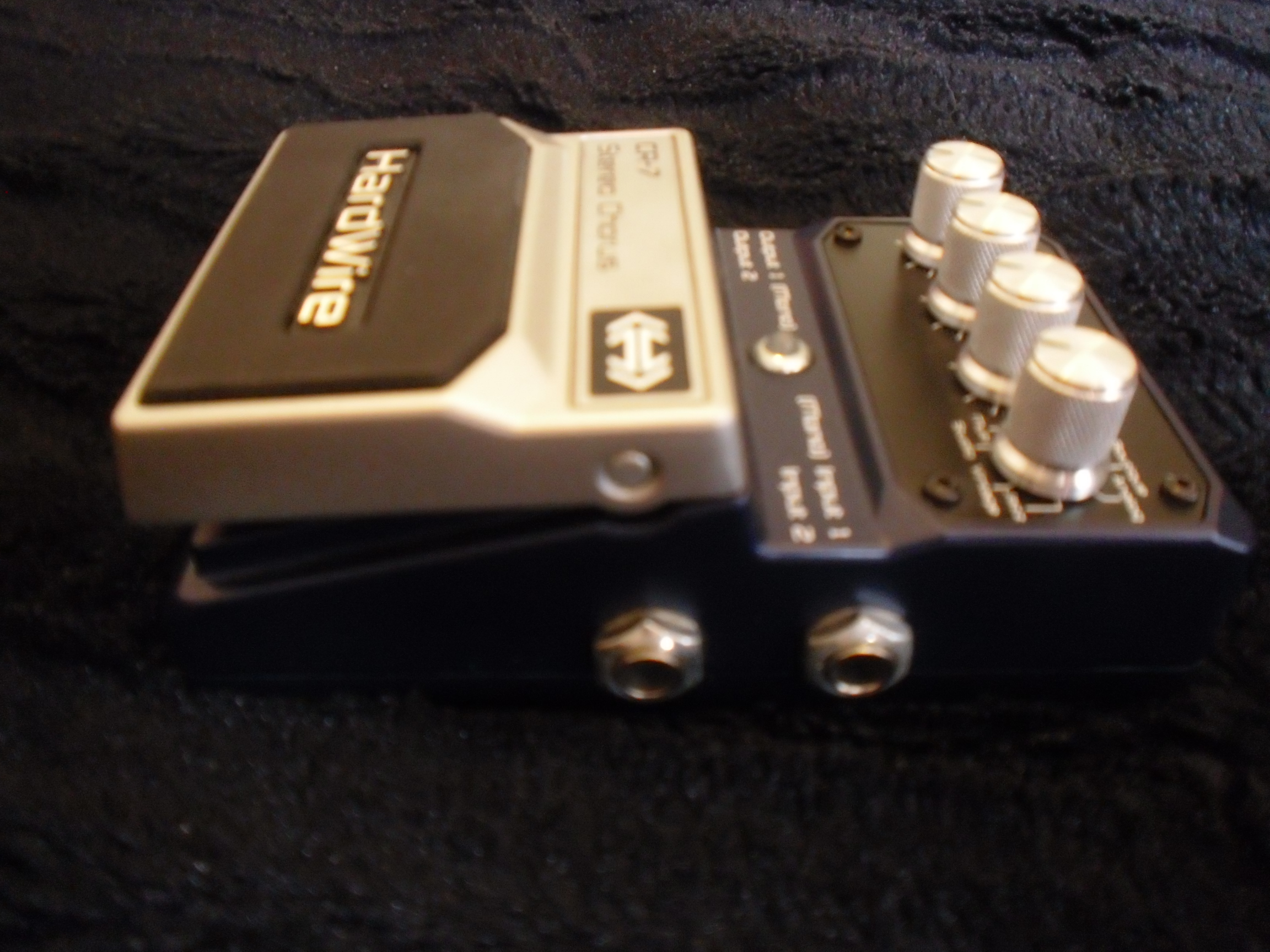 HardWire Pedals CR7 Stereo Chorus image (593688) Audiofanzine