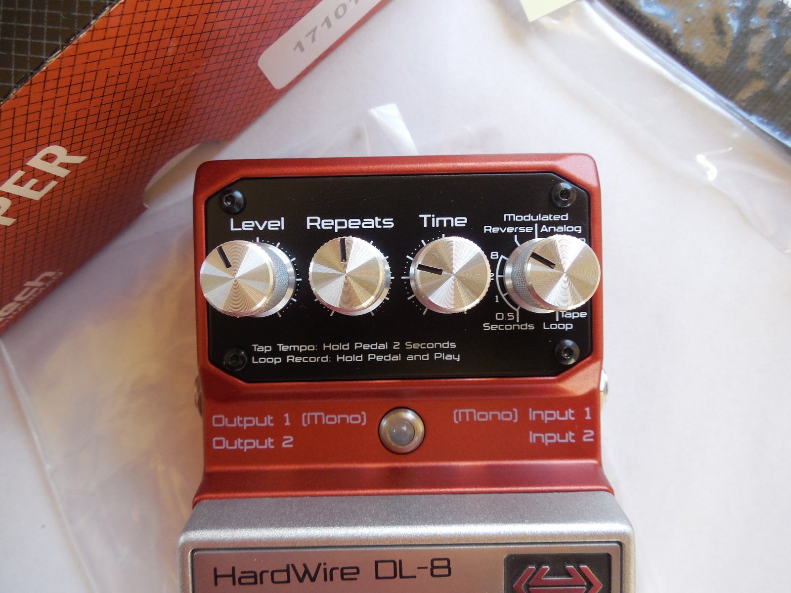 Photo HardWire Pedals DL8 Delay Looper HardWire Pedals DL8 Delay Looper (68216) (1412211