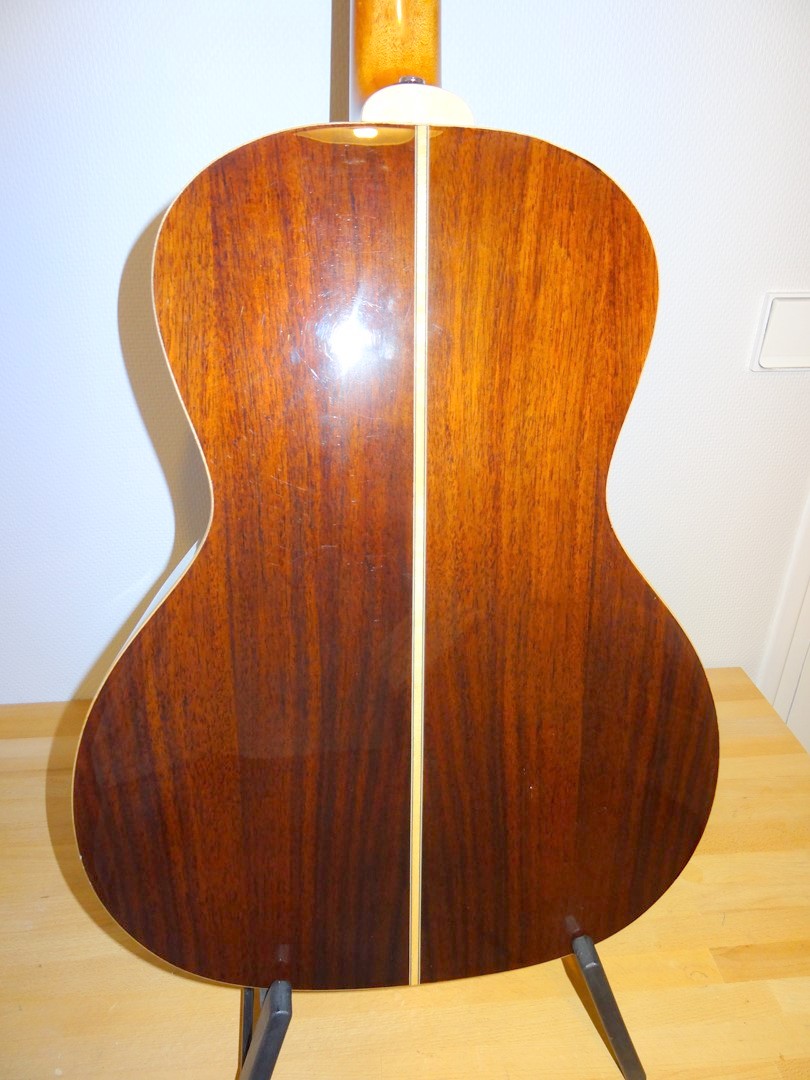 CLF 200 NT Harley Benton CLF 200 NT Audiofanzine