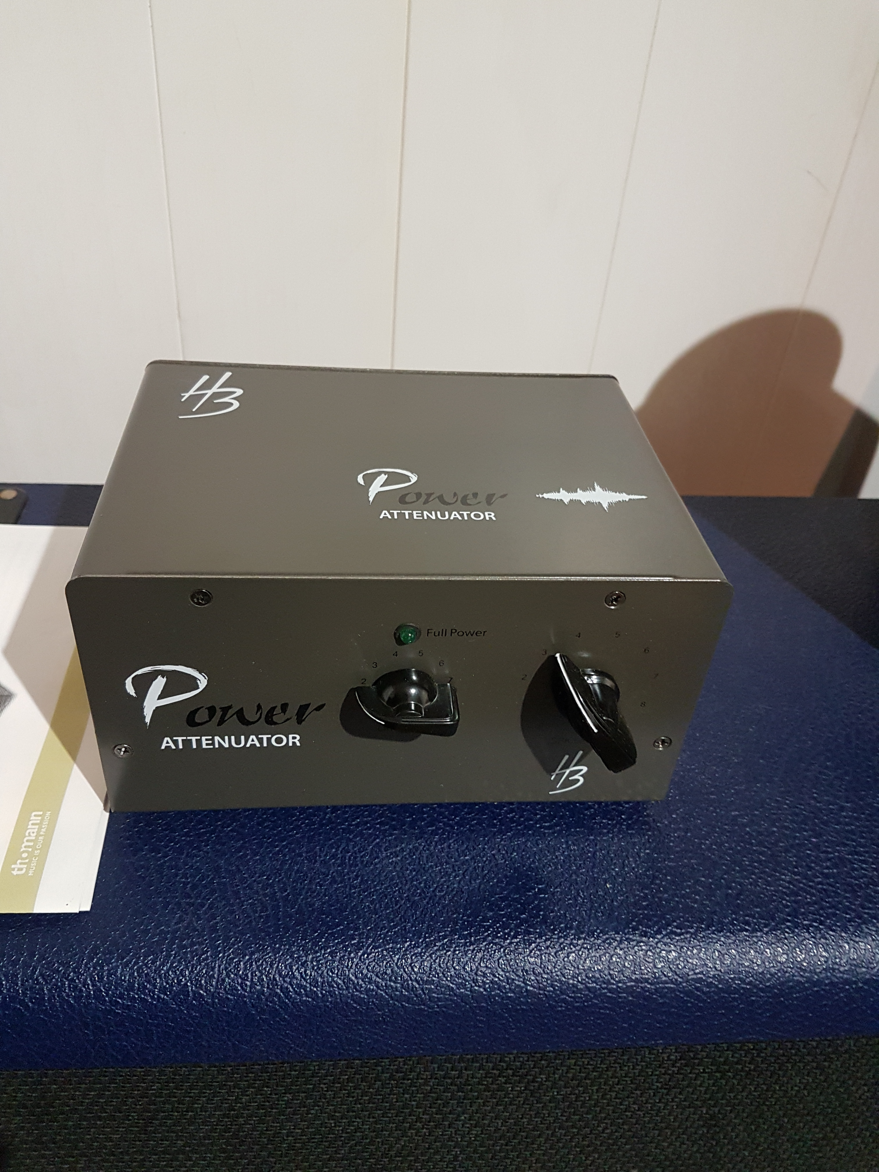 Power Attenuator Harley Benton Power Attenuator Audiofanzine