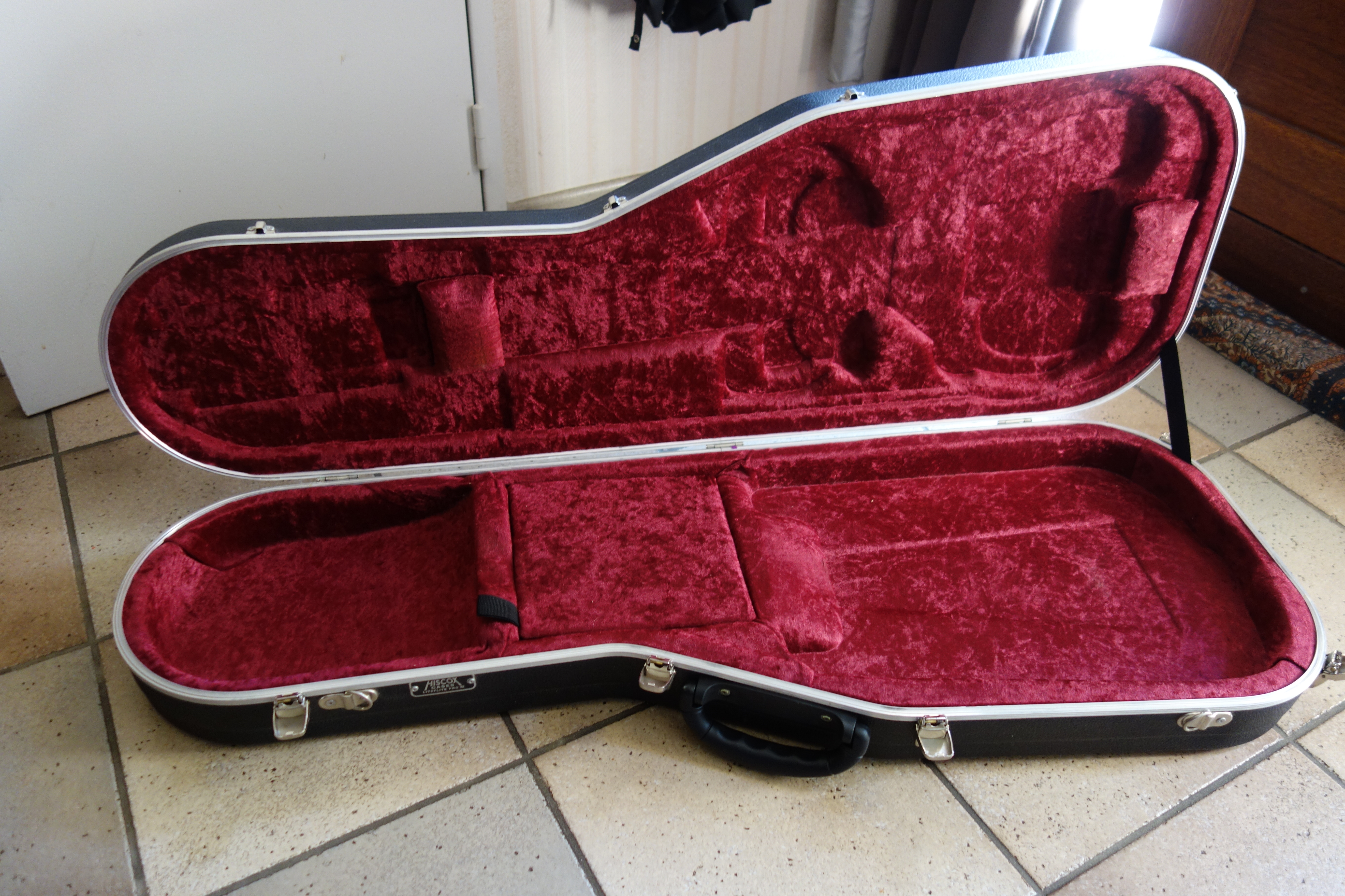 Hiscox Cases Liteflite Pro II Hiscox Audiofanzine