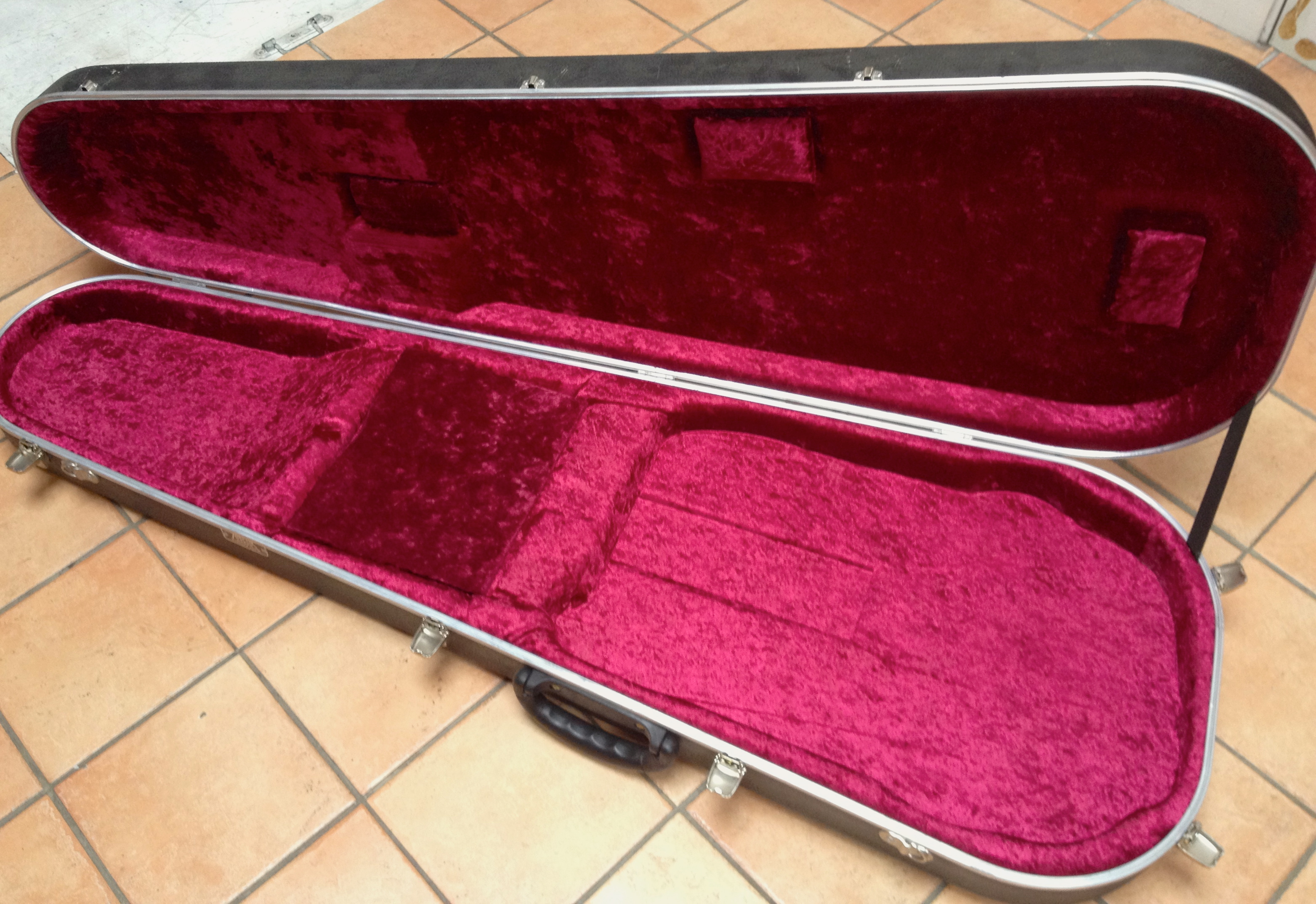 Hiscox Hiscox Cases Liteflite Pro II image (631810) Audiofanzine