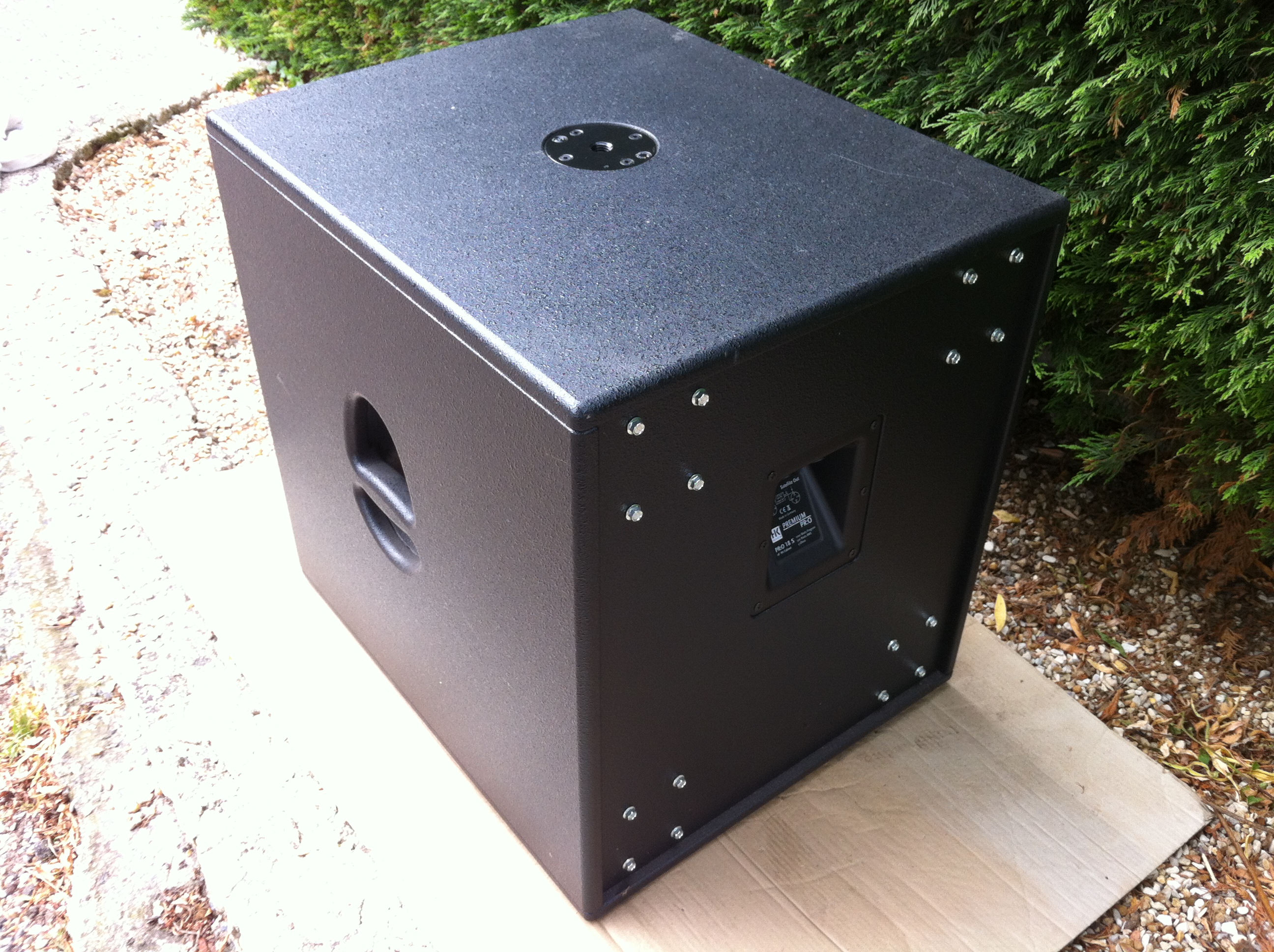 HK Audio PRO 18 Sub image (514264) Audiofanzine