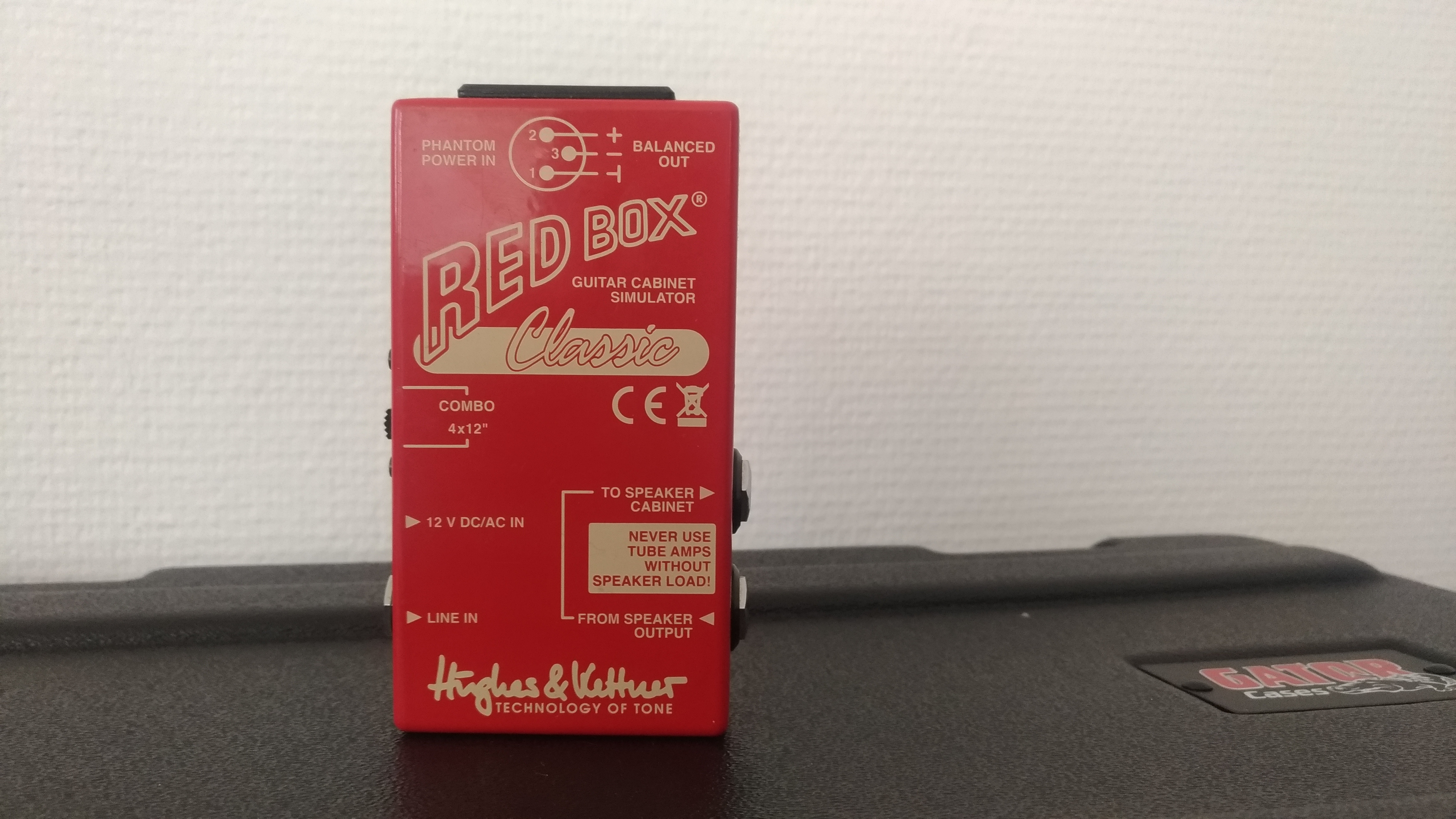 Red Box - Hughes & Kettner Red Box Classic - Audiofanzine