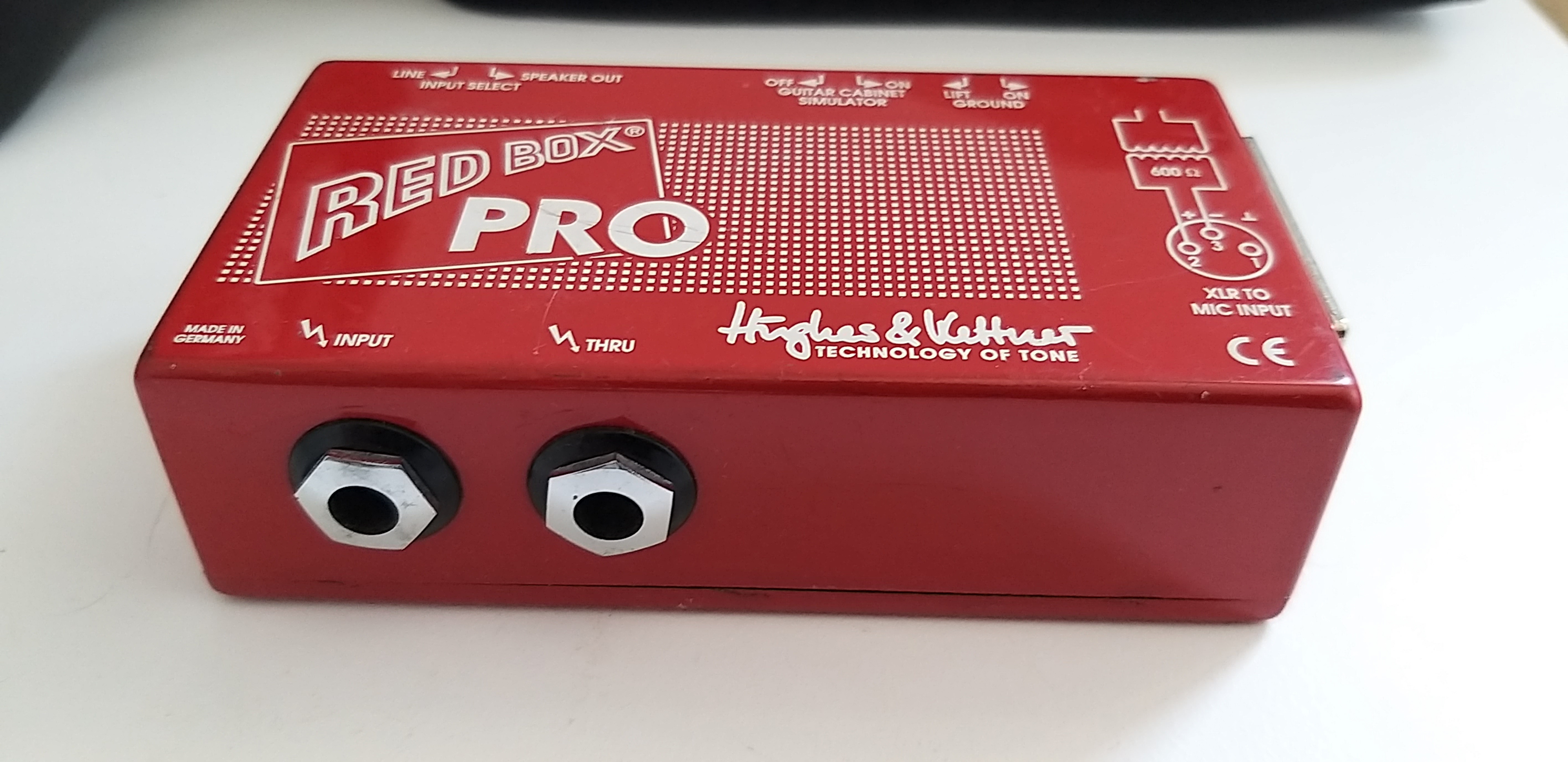 Box Pro - Hughes & Kettner Pro - Audiofanzine