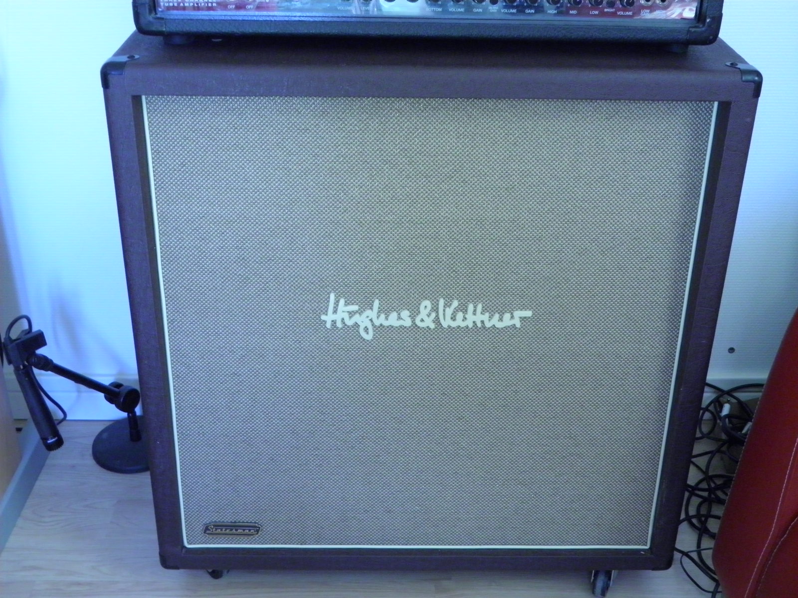 Statesman Cabinet 412 Hughes Kettner Statesman Cabinet 412