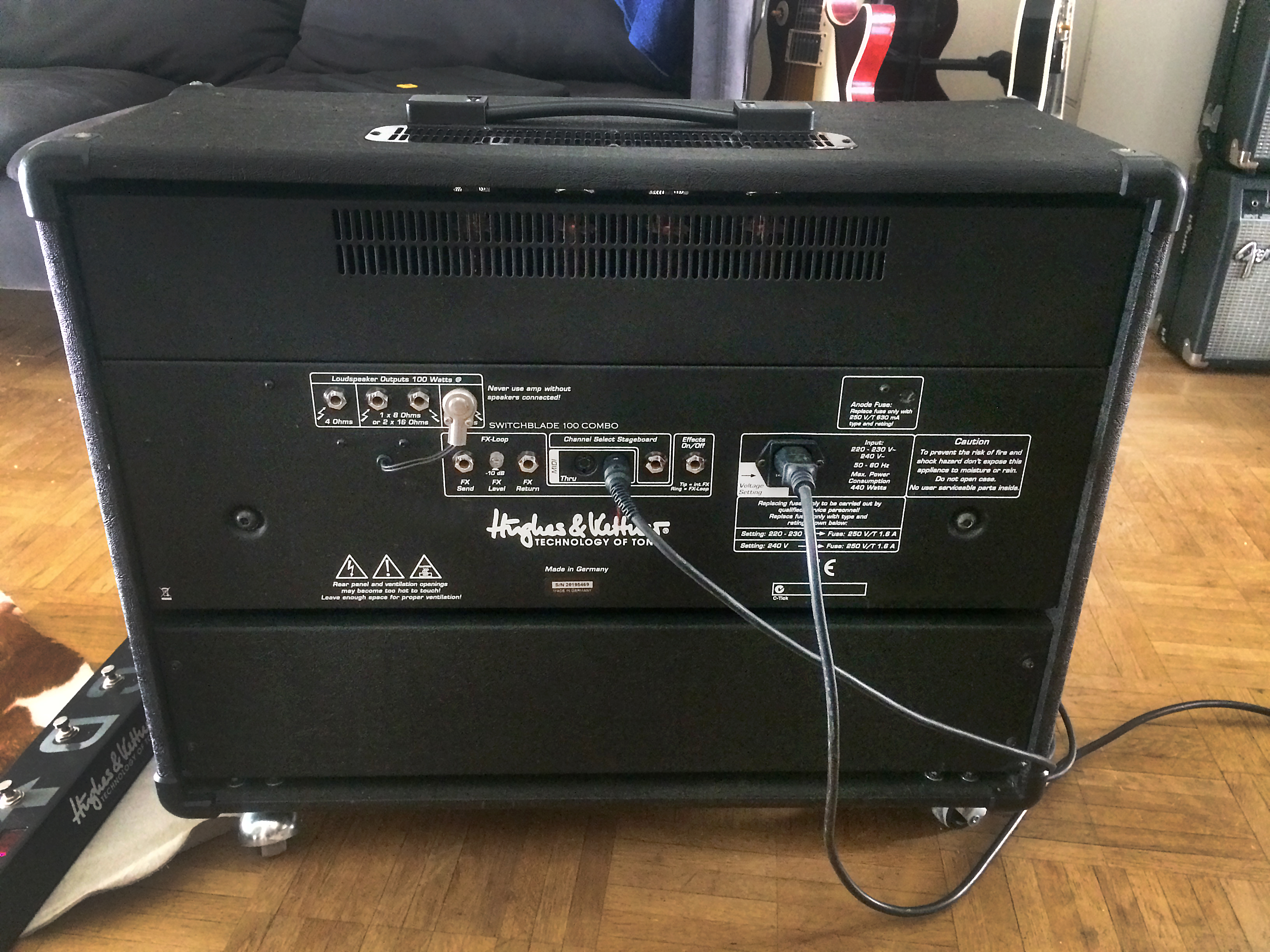 SWITCHBLADE 100 COMBO Hughes & Kettner Switchblade 100 Combo