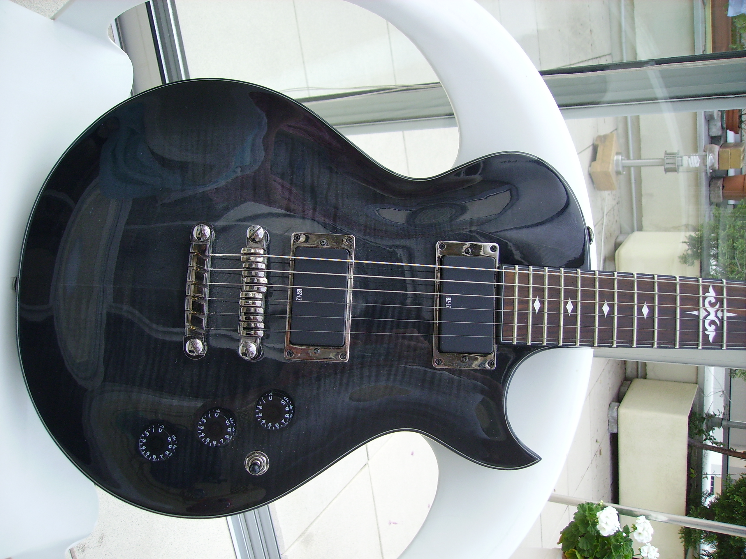 Photo Ibanez ART320 Ibanez [ART Series] ART320 Transparent Gray