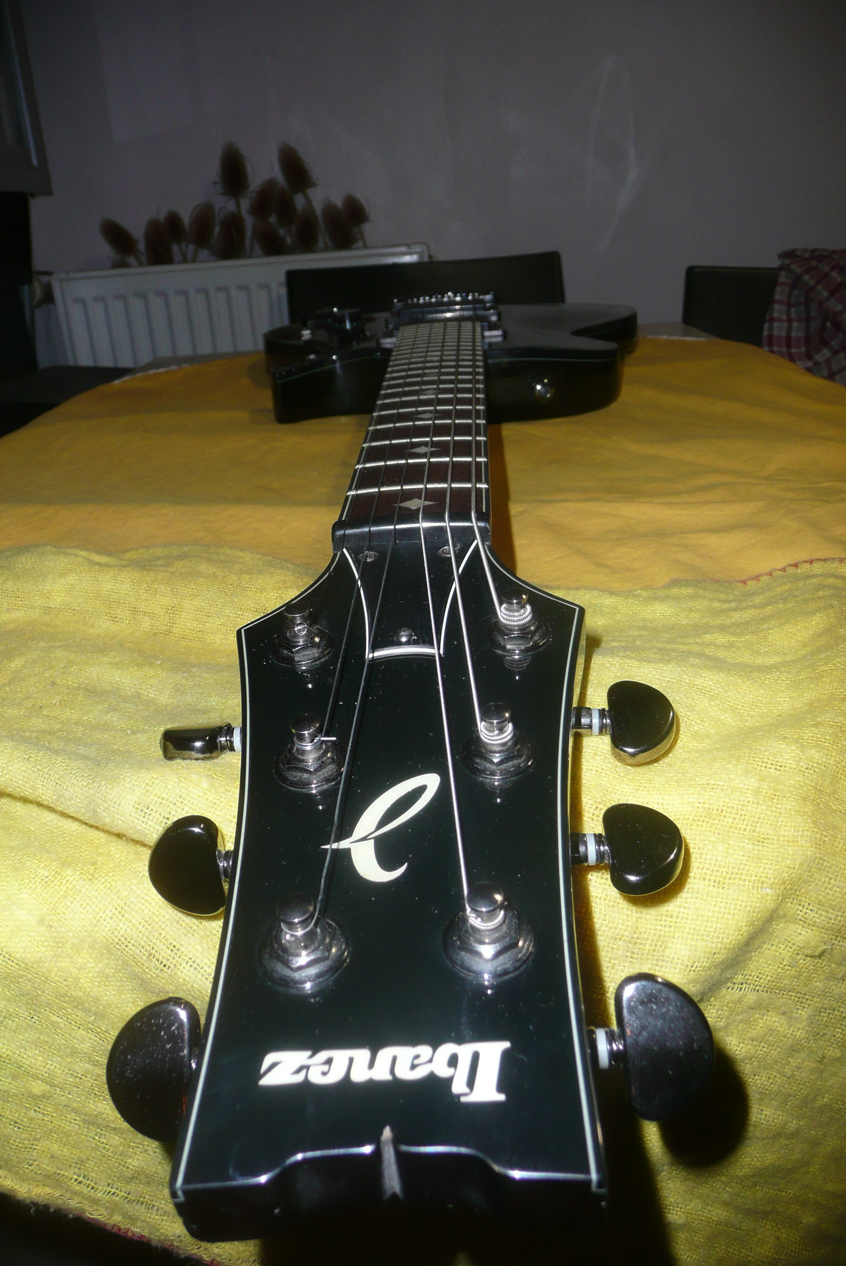 ART320 Ibanez ART320 Audiofanzine