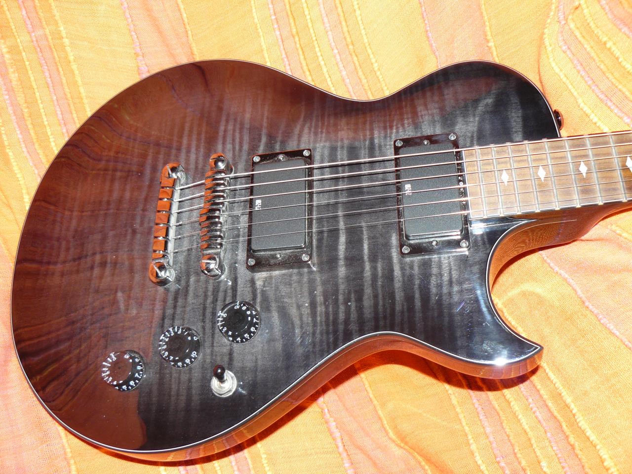 Photo Ibanez ART320 Ibanez ART320 Transparent Gray Burst (694716