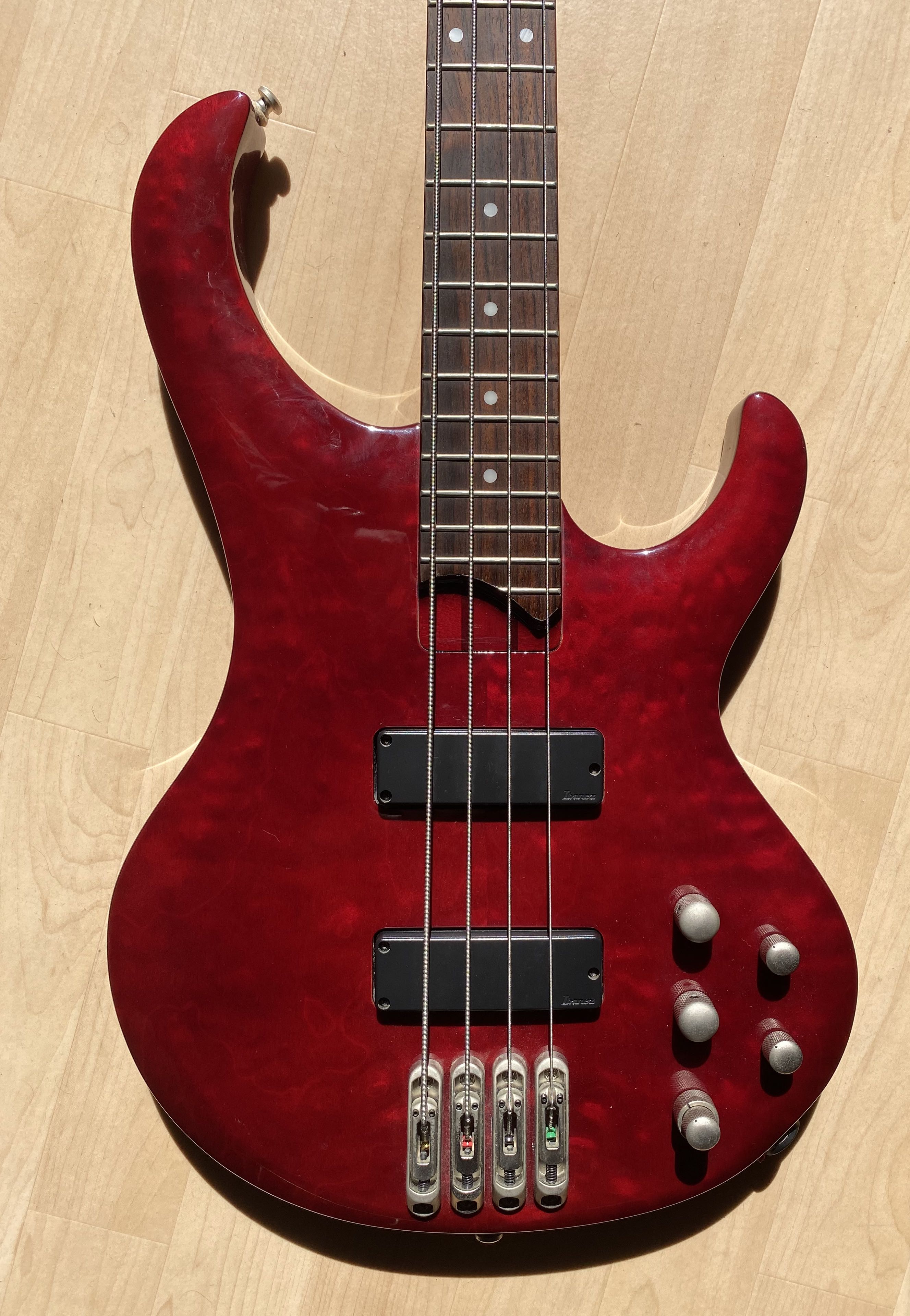 ibanez btb 400qm