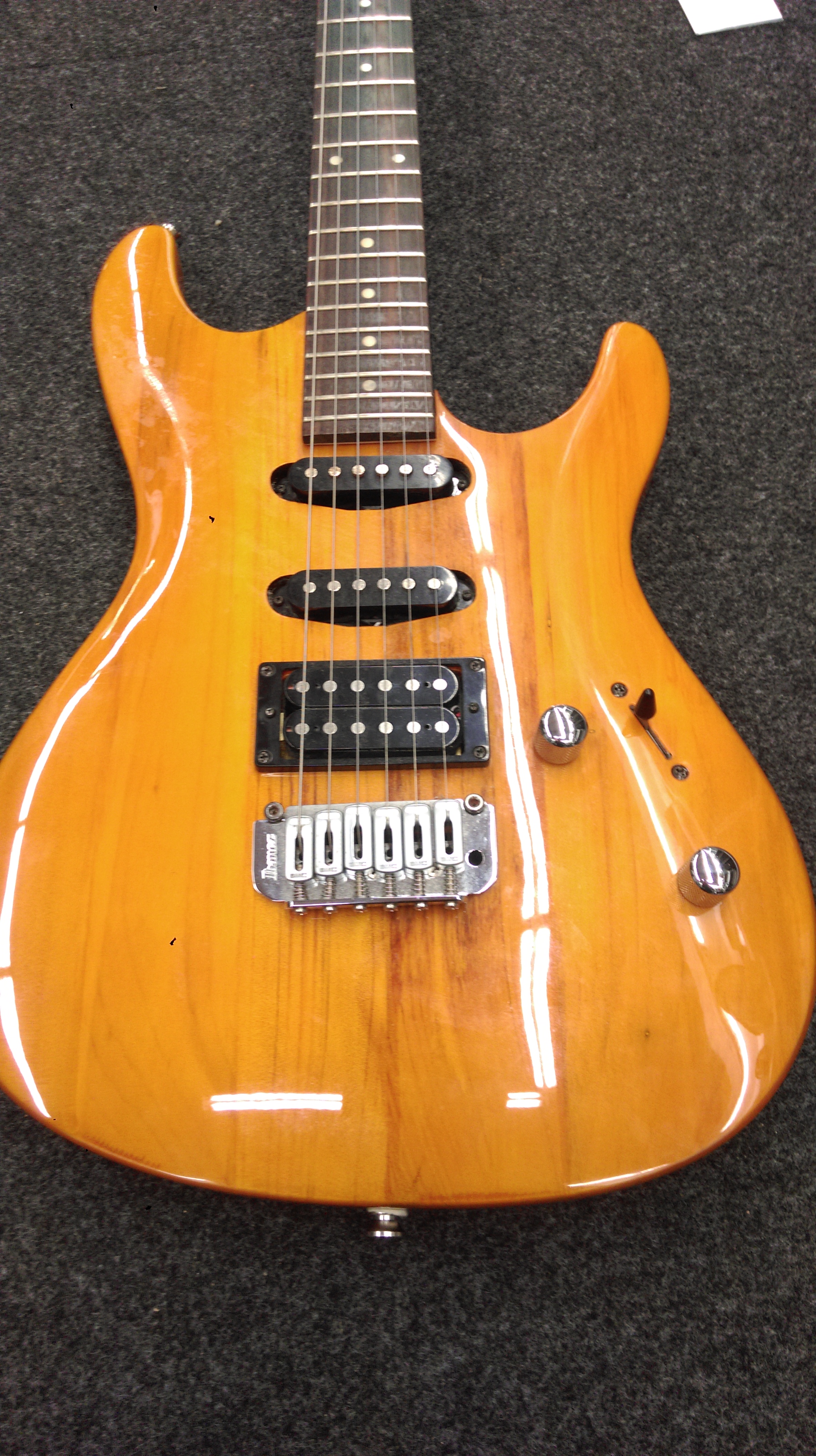 Photo Ibanez GSA60 : IMAG1825 (#1704727) - Audiofanzine
