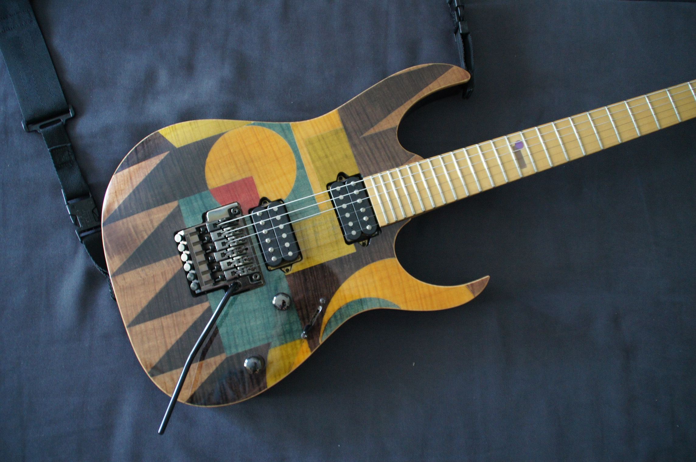 ibanez-j-custom-811349.jpg