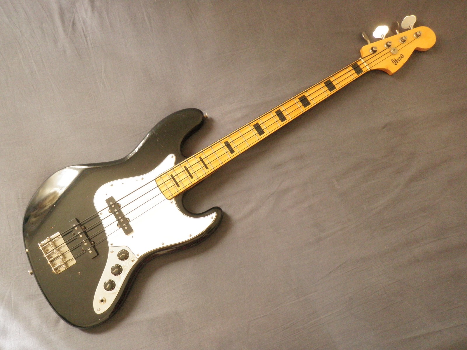 Photo Ibanez Jazz Bass 1976* Ibanez JAZZ BASS VINTAGE 1976 (834204) Audiofanzine Photo Ibanez Jazz Bass 1976* Ibanez JAZZ BASS VINTAGE 1976 (834204) Audiofanzine