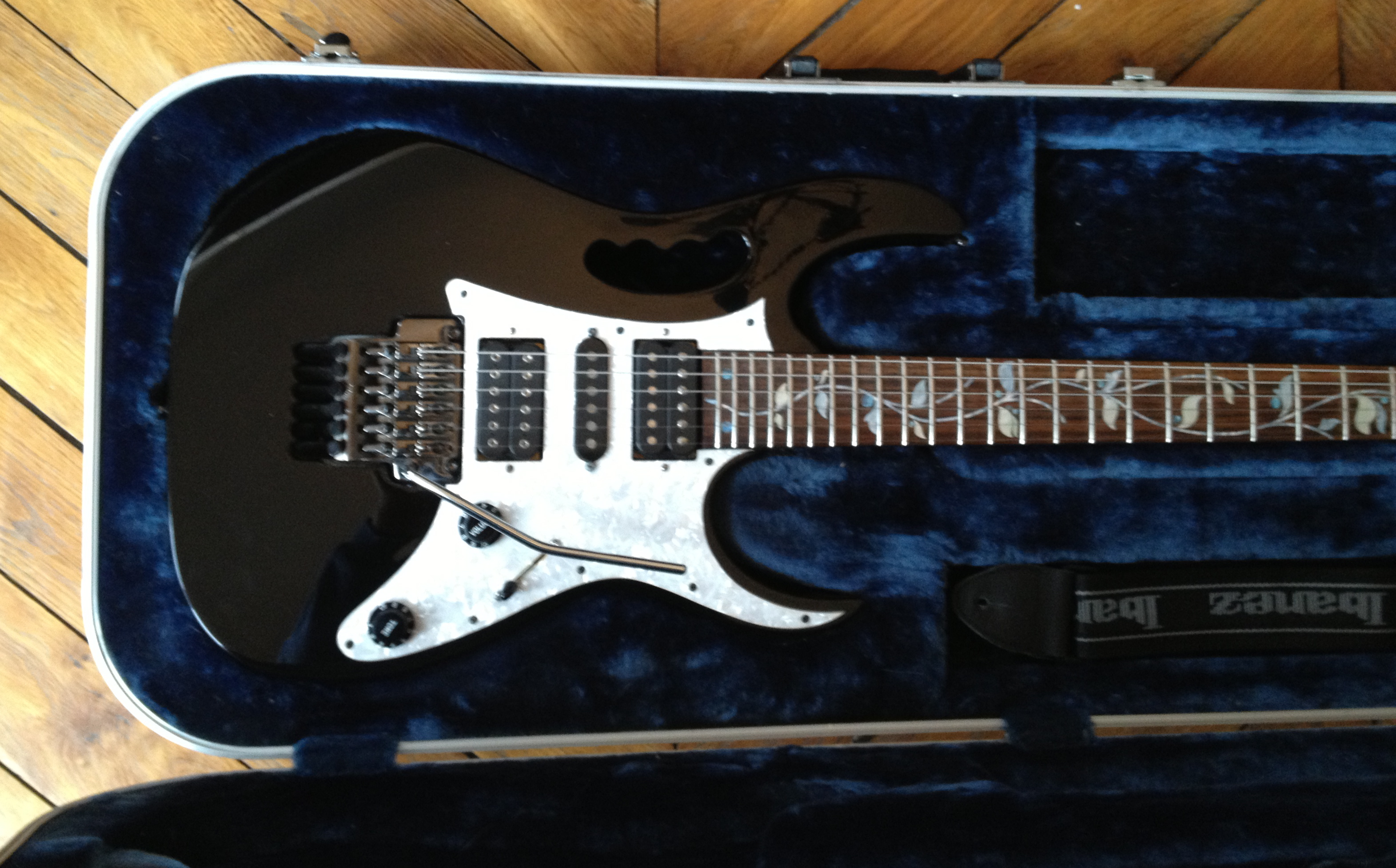 Ibanez Jem Jr Guitar