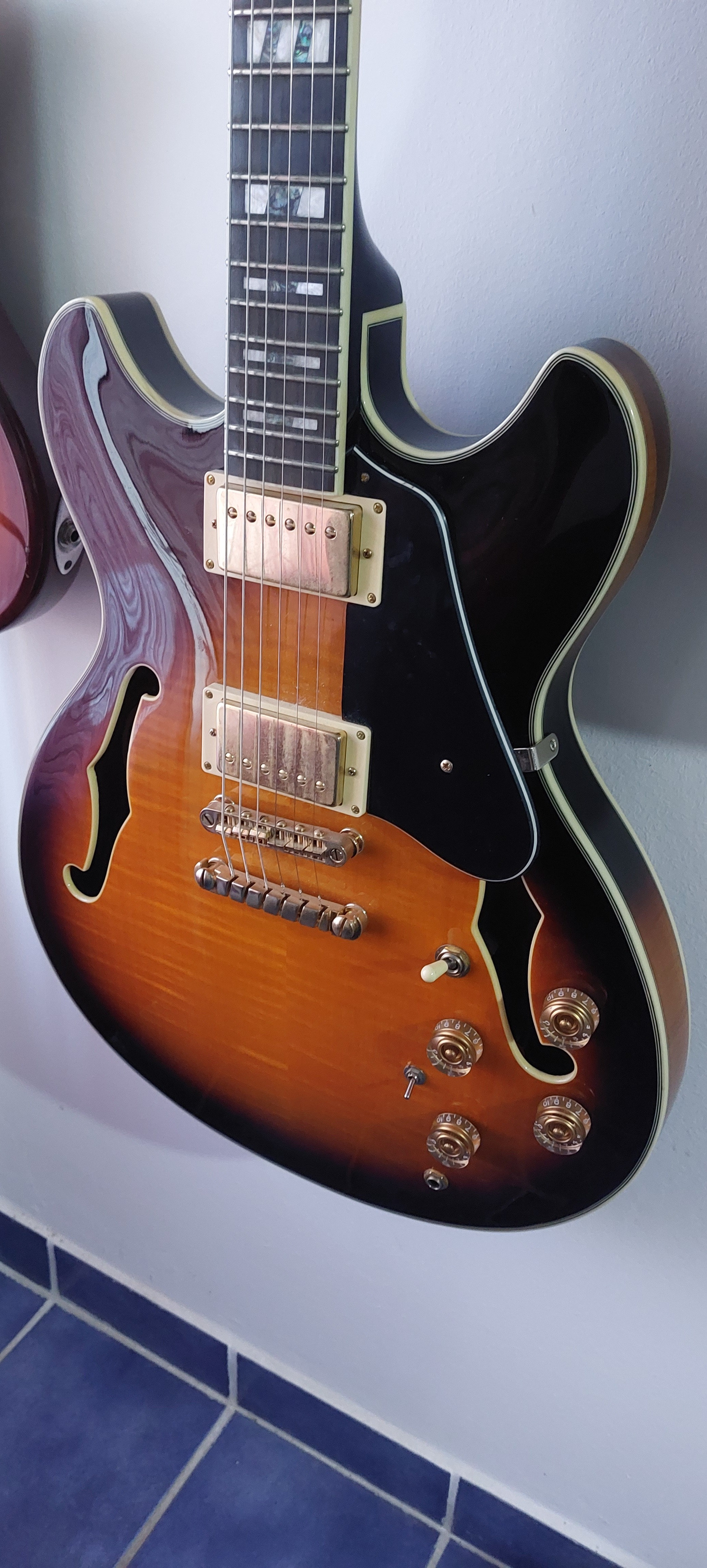 JSM10 John Scotfield Signature Ibanez - Audiofanzine