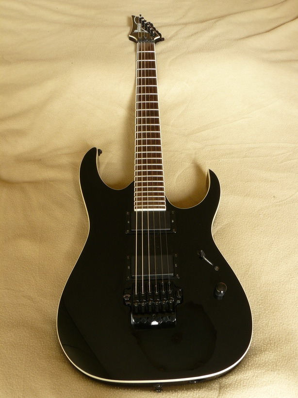 Photo Ibanez MTM2 Ibanez MTM2 Black (929256) Audiofanzine