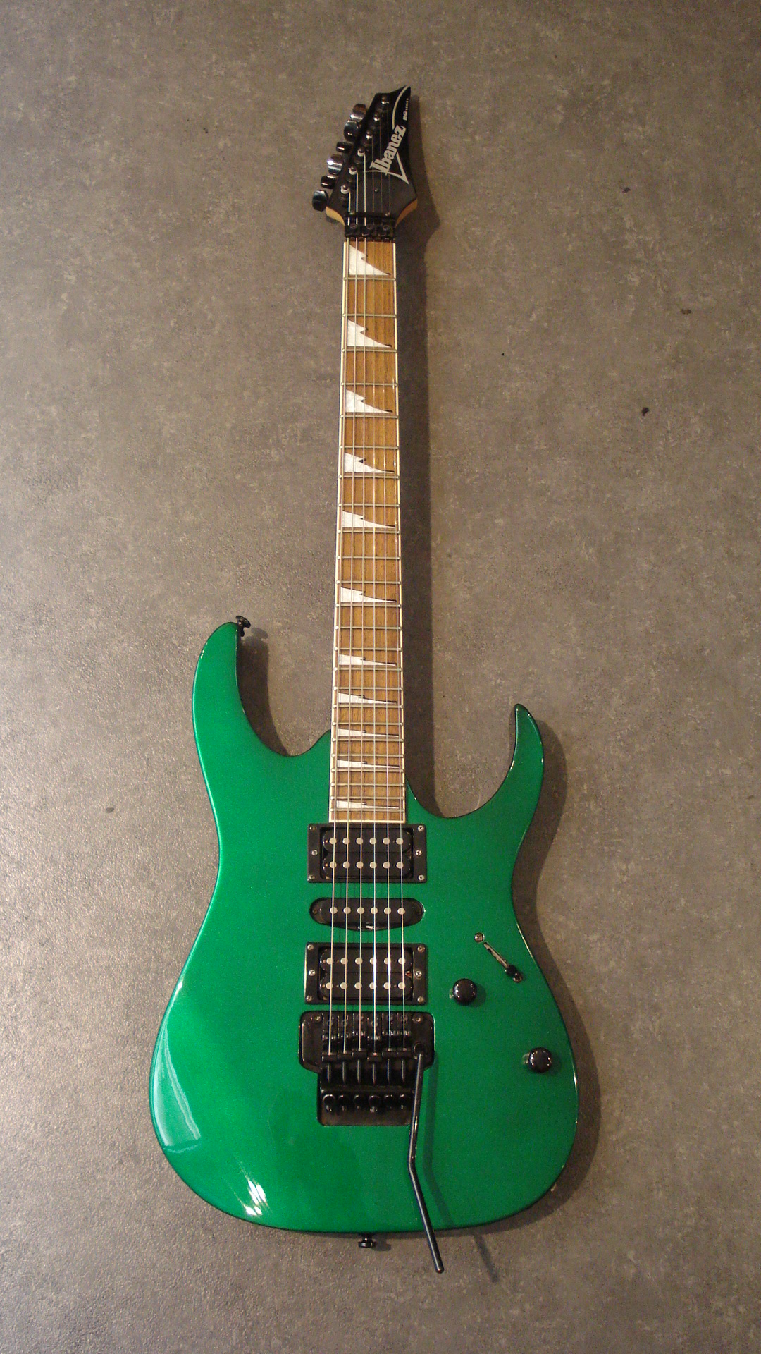 Rg270 Ibanez Rg270 Audiofanzine 2100