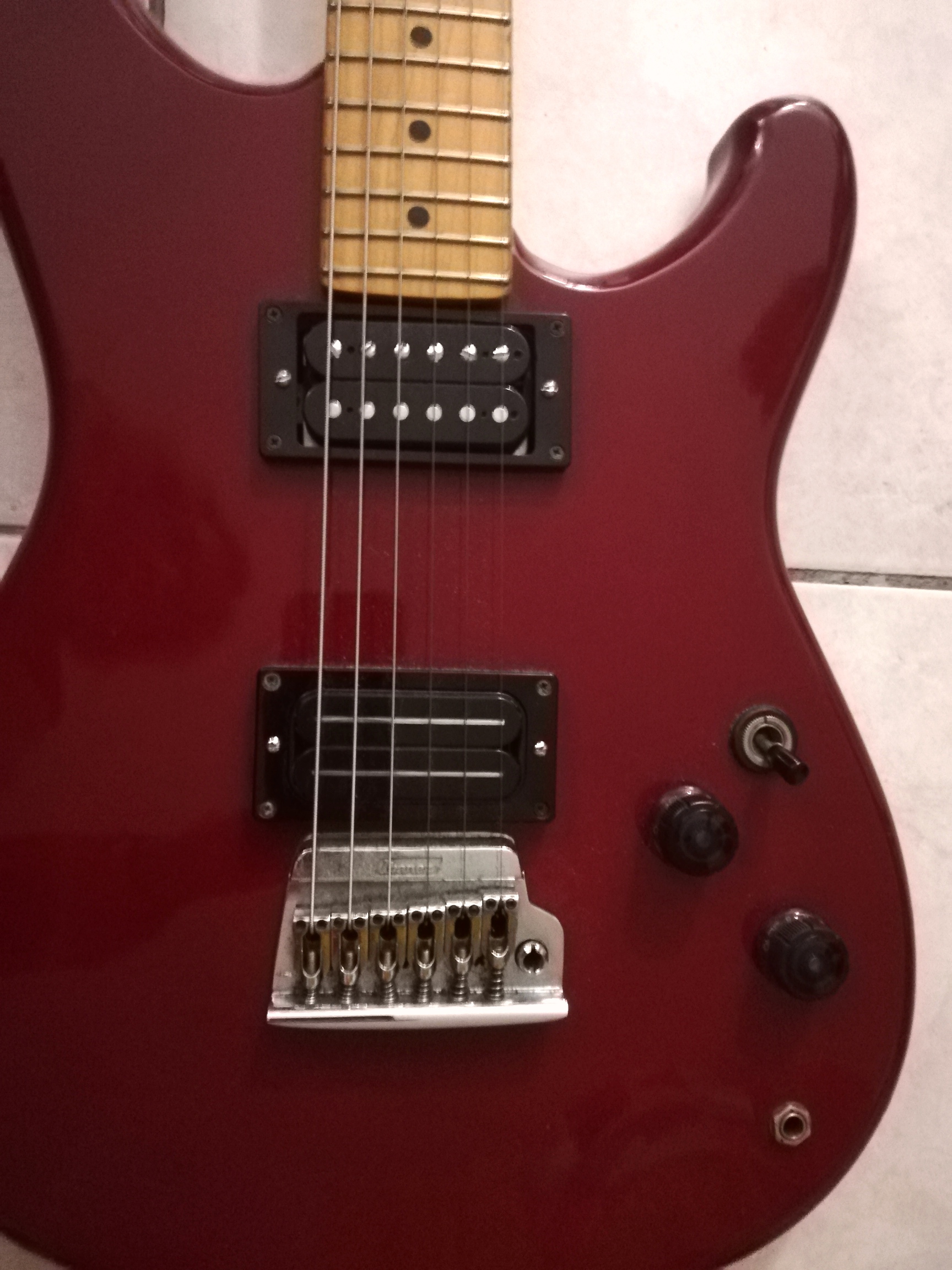 ROADSTAR II SERIES* Ibanez Roadstar II Series* Audiofanzine