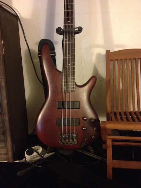 SR500 - Ibanez SR500 - Audiofanzine