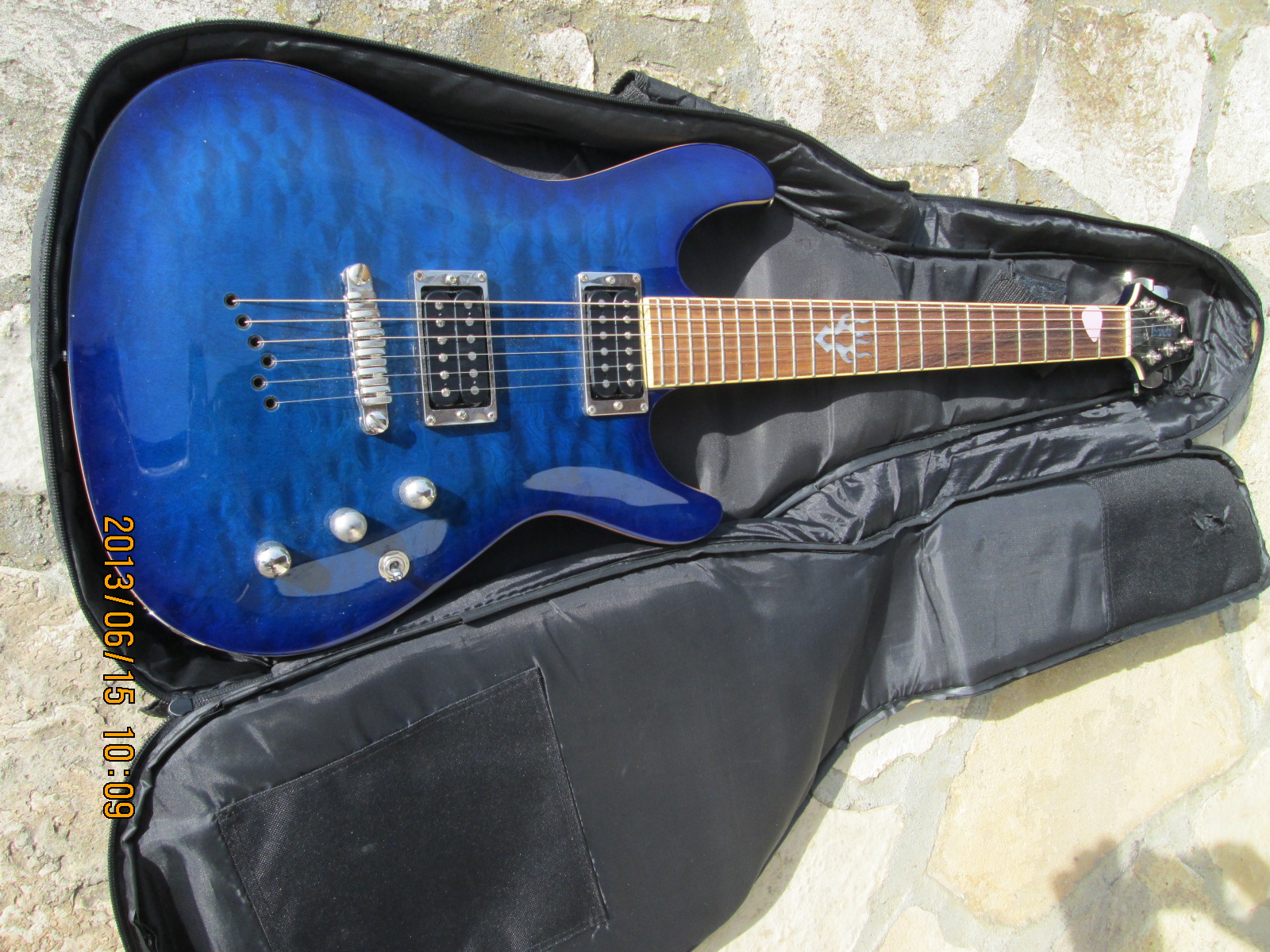 photo-ibanez-sz520qm-ibanez-sz520qm-bright-blue-703600-audiofanzine