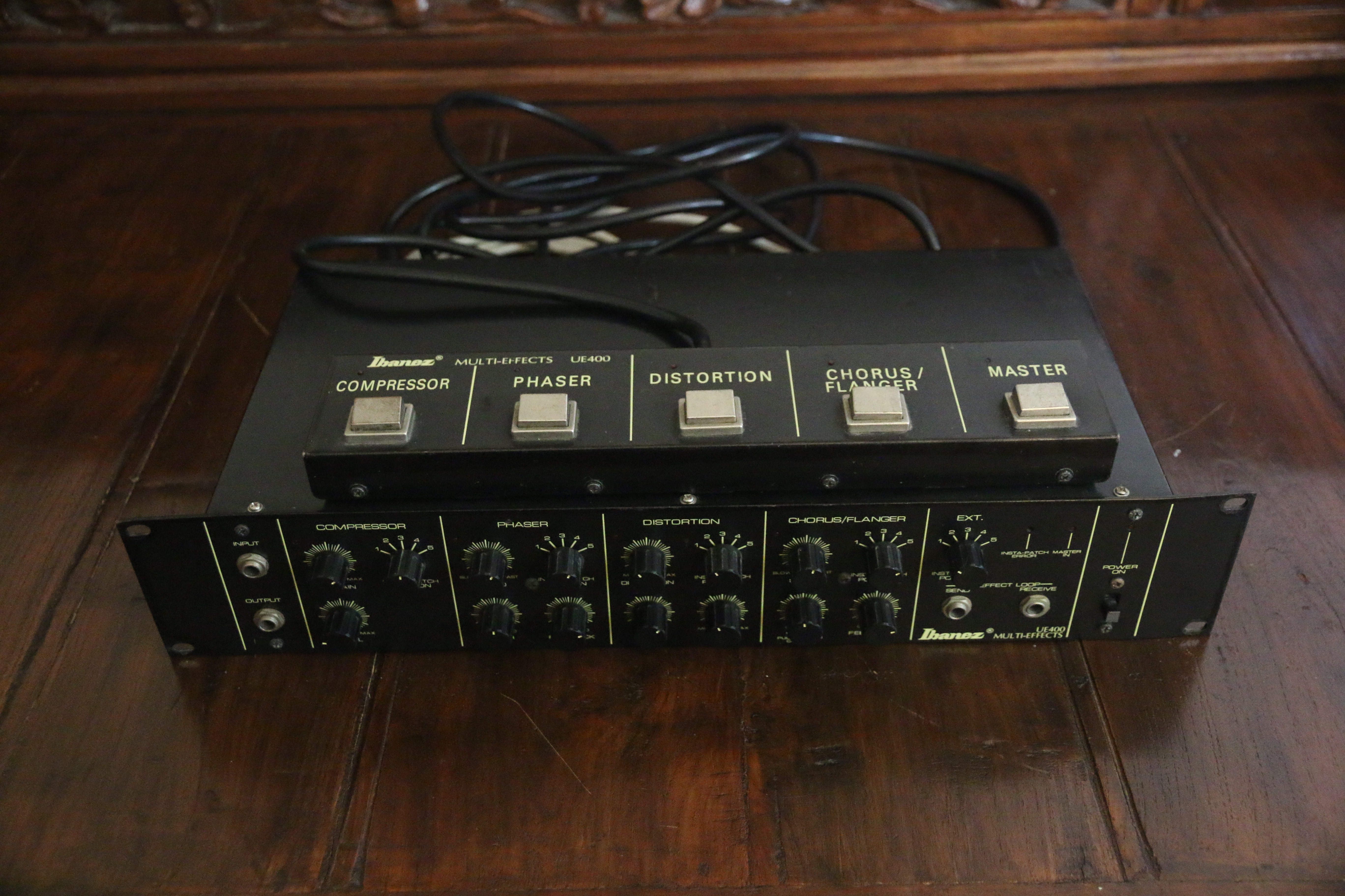 Ibanez UE400 (IledeFrance) Audiofanzine