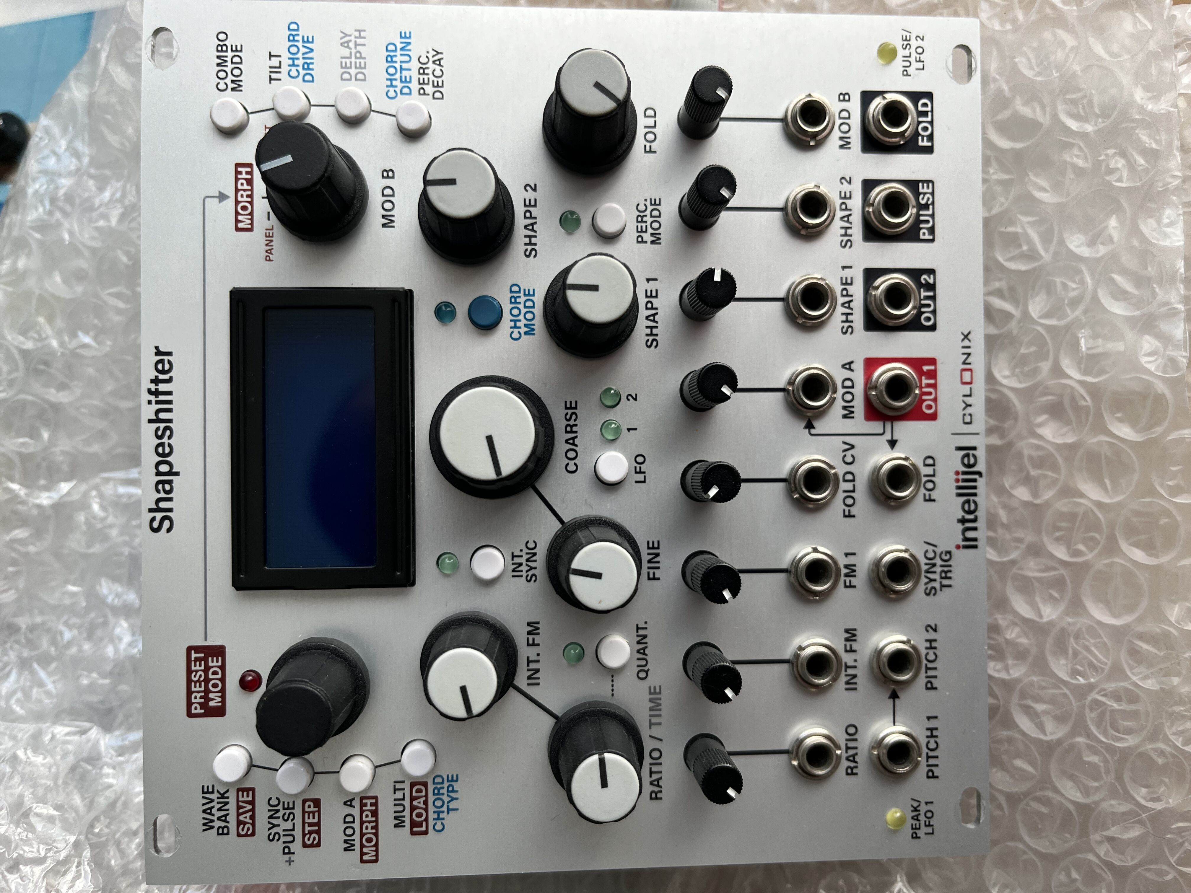 Cylonix Shapeshifter - Intellijel Designs Cylonix