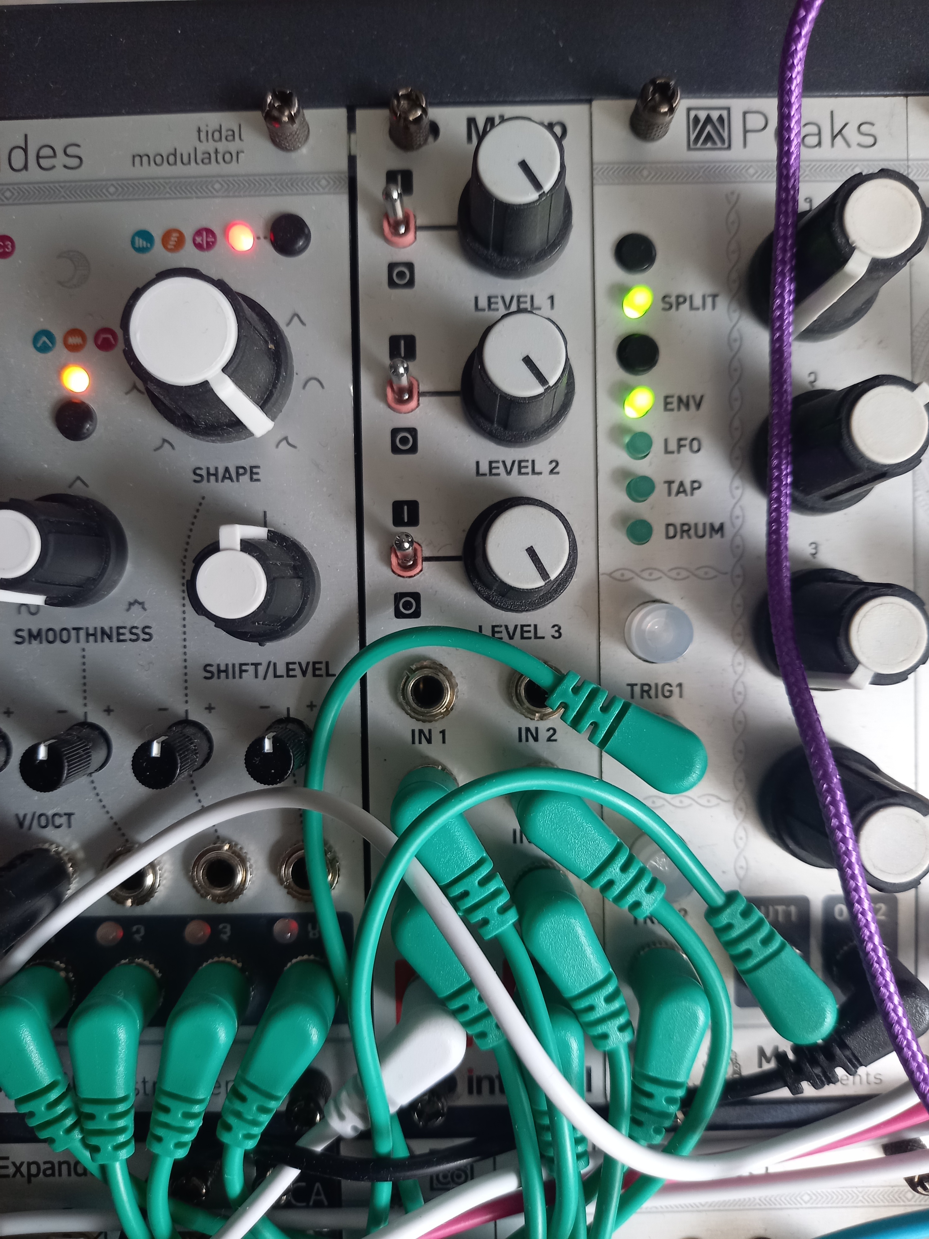 多数販売Intellijel Designs Mixup モジュラーシンセ 6HP ユーロラック ミキサー 音源モジュール