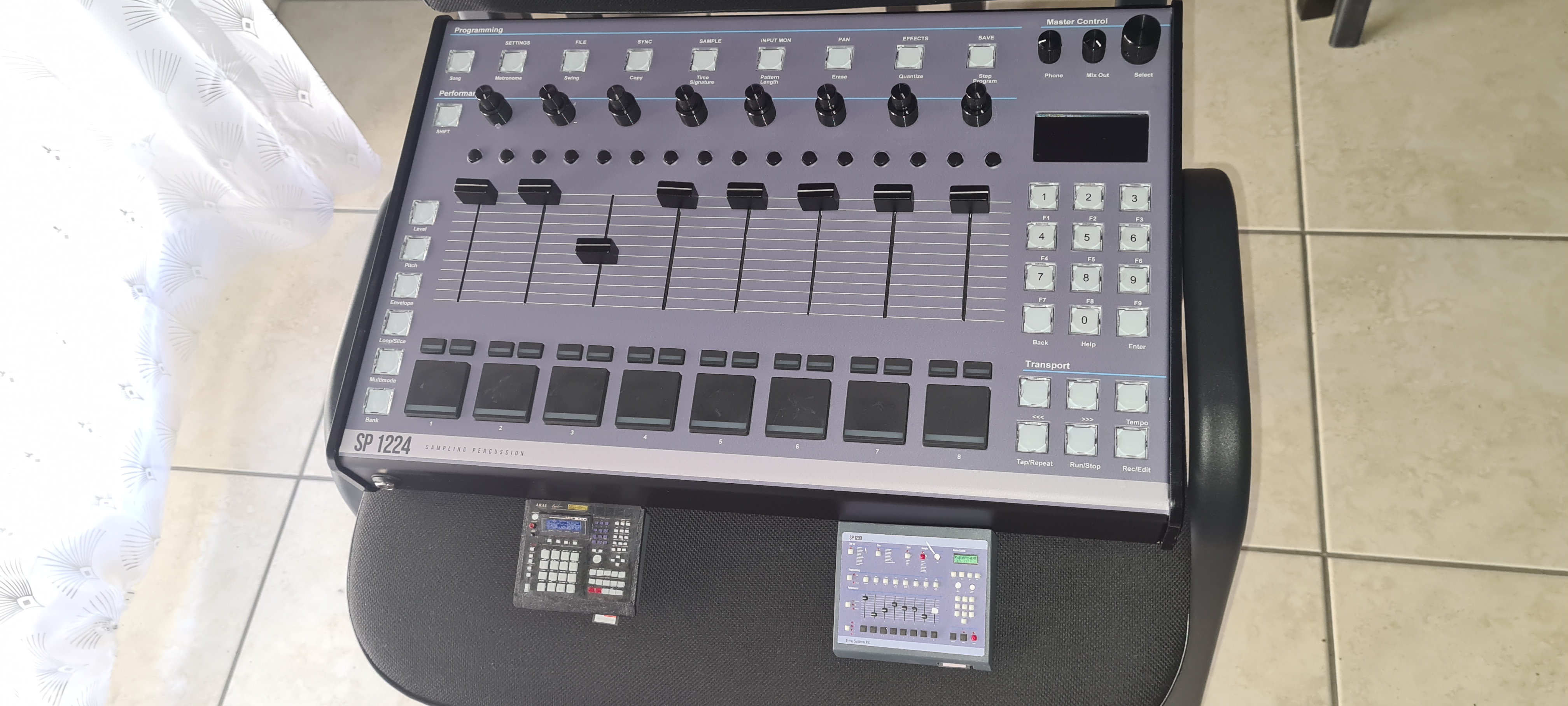 S2400 Isla Instruments S2400 Audiofanzine