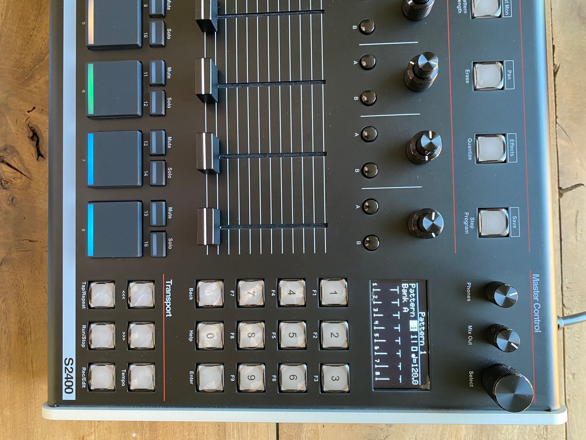 S2400 Isla Instruments S2400 Audiofanzine