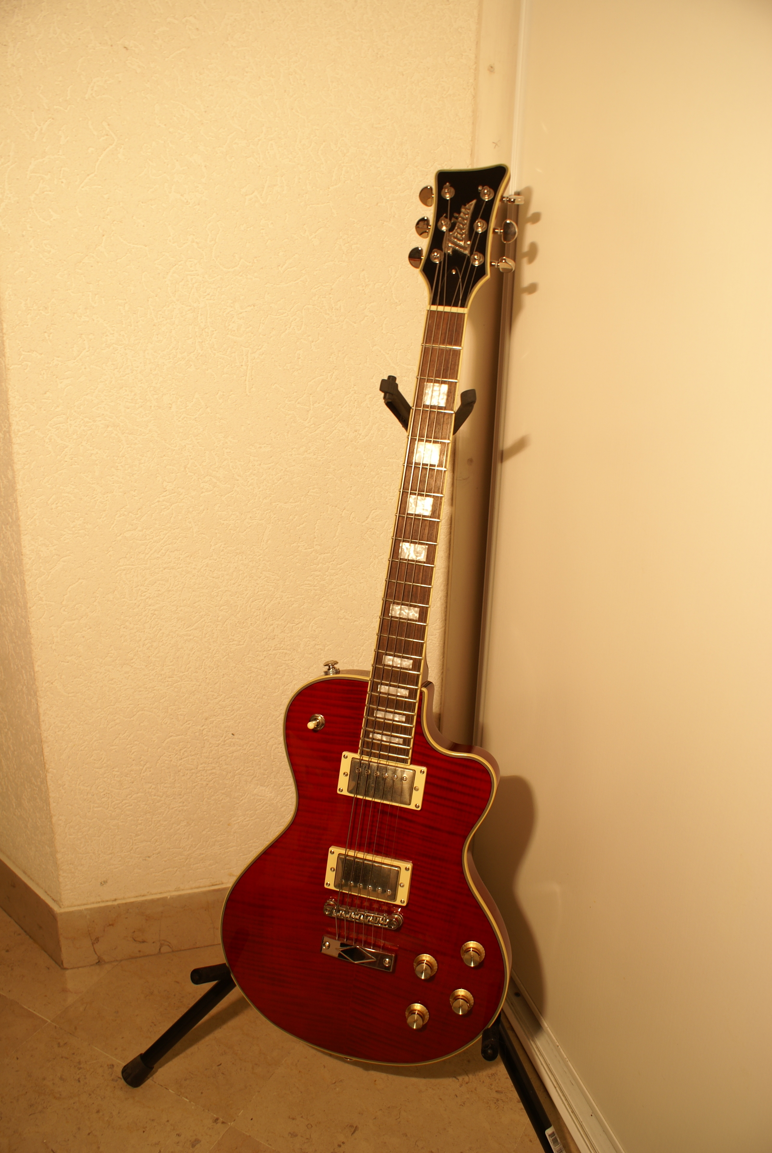 MARANELLO CUSTOM Italia Guitars Maranello Custom Audiofanzine