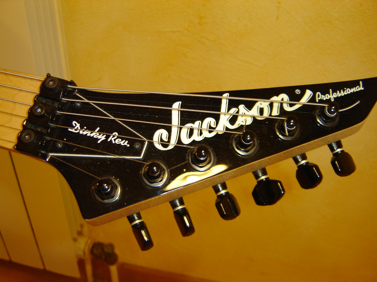 Photo Jackson Dinky Reverse Jackson Dinky Reverse (69457) (524389