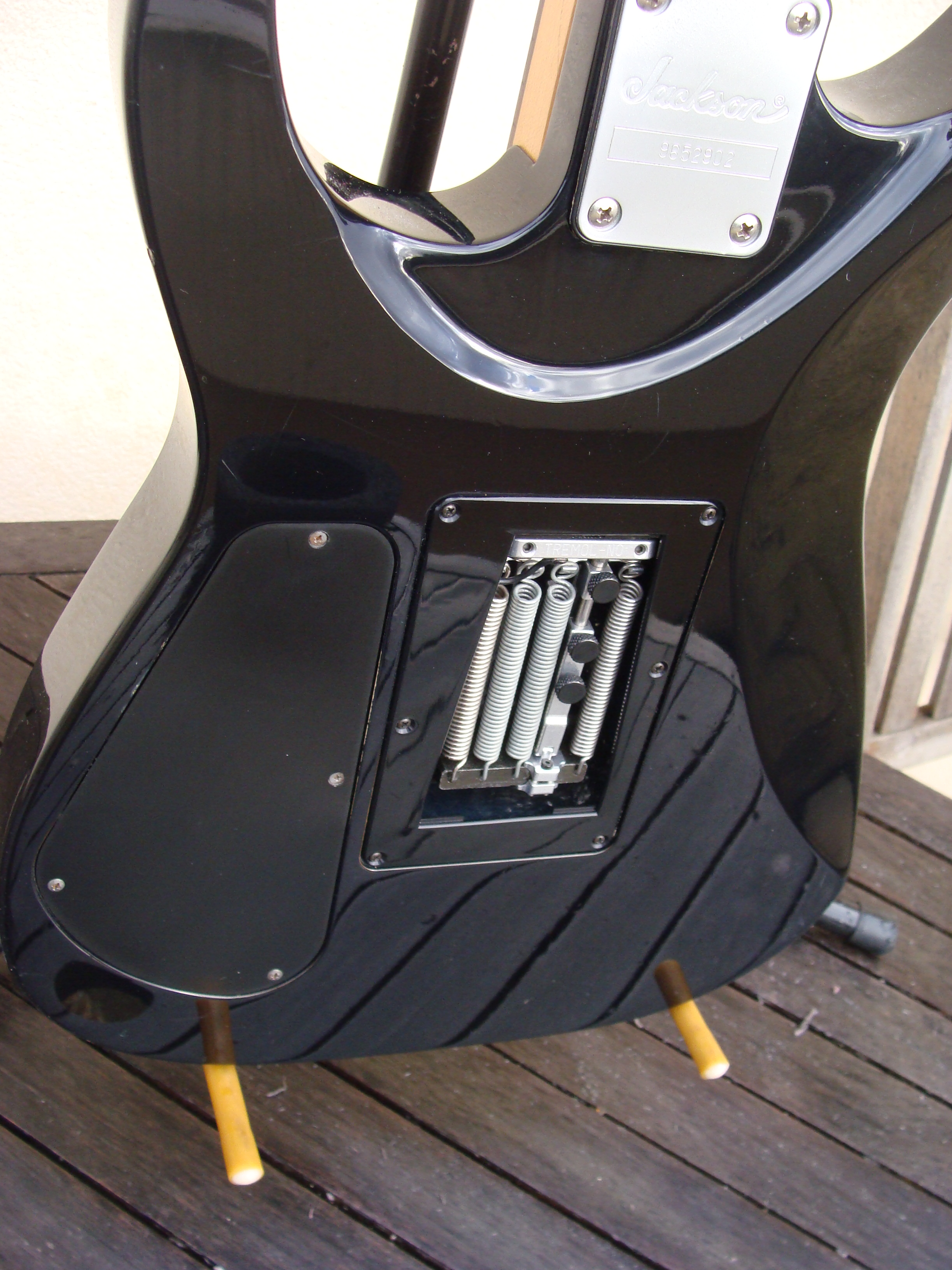 Jackson DR3 Dinky Reverse image (1728006) Audiofanzine