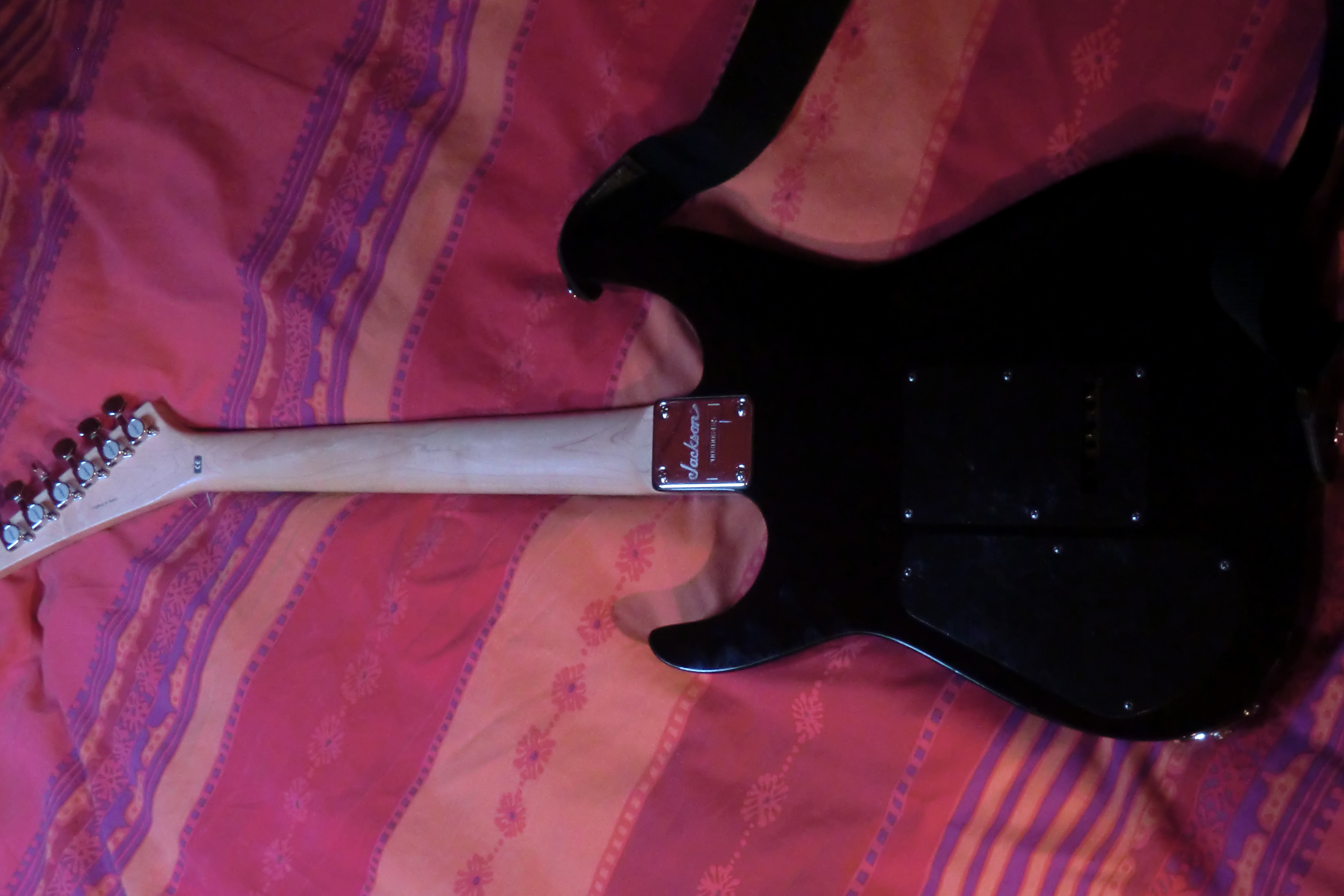 Jackson JS20 Dinky image (569972) Audiofanzine