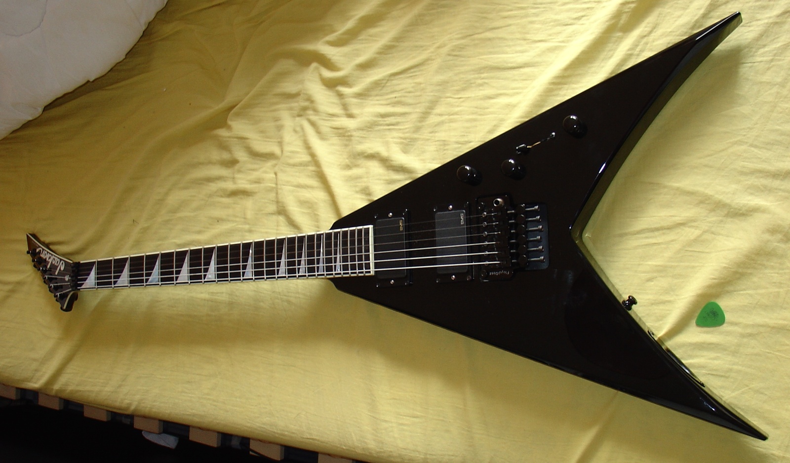 Jackson USA KV2 King V image (228851) Audiofanzine