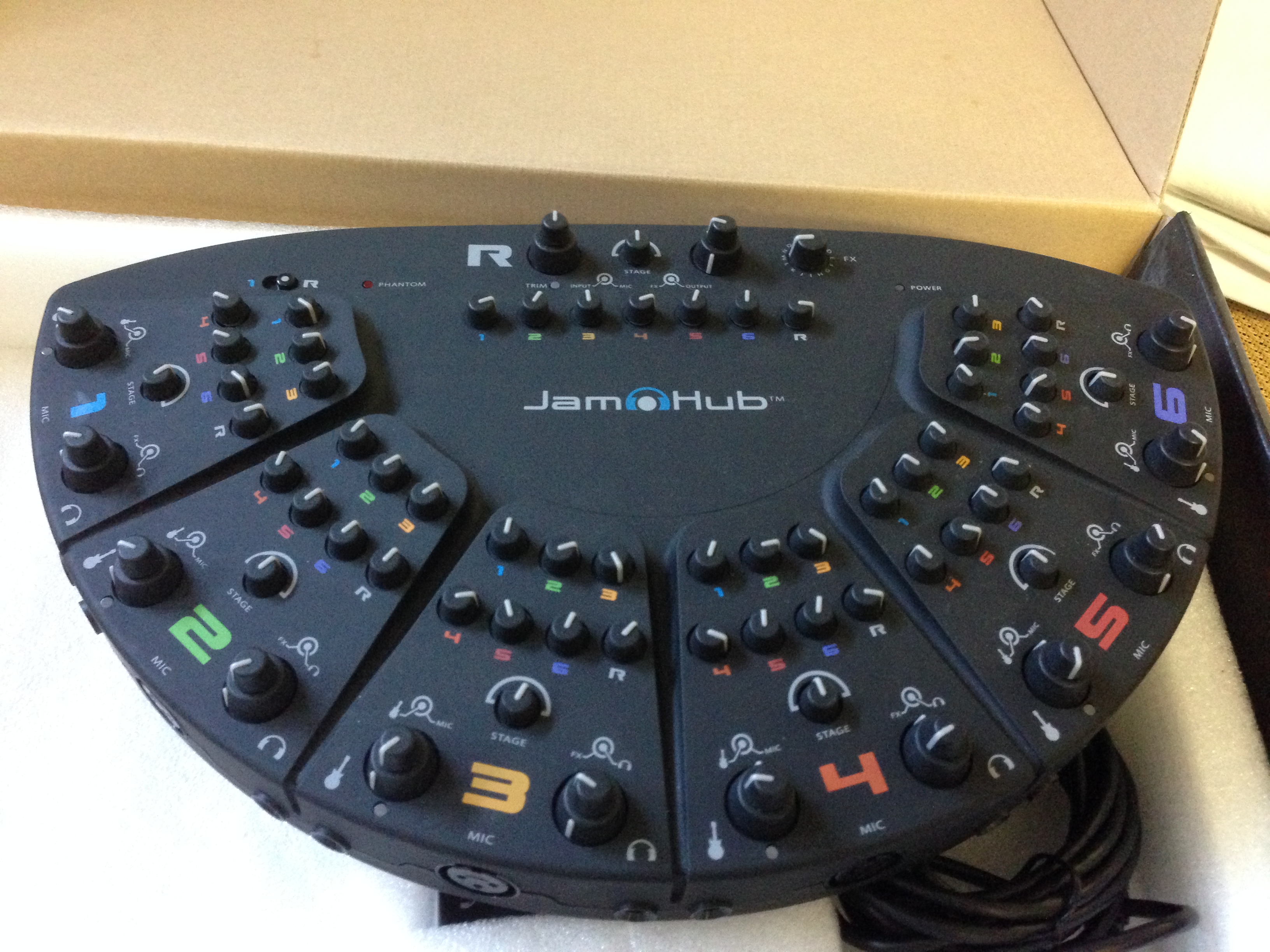 Photo JamHub Greenroom JamHub Greenroom (15169) (906005) Audiofanzine