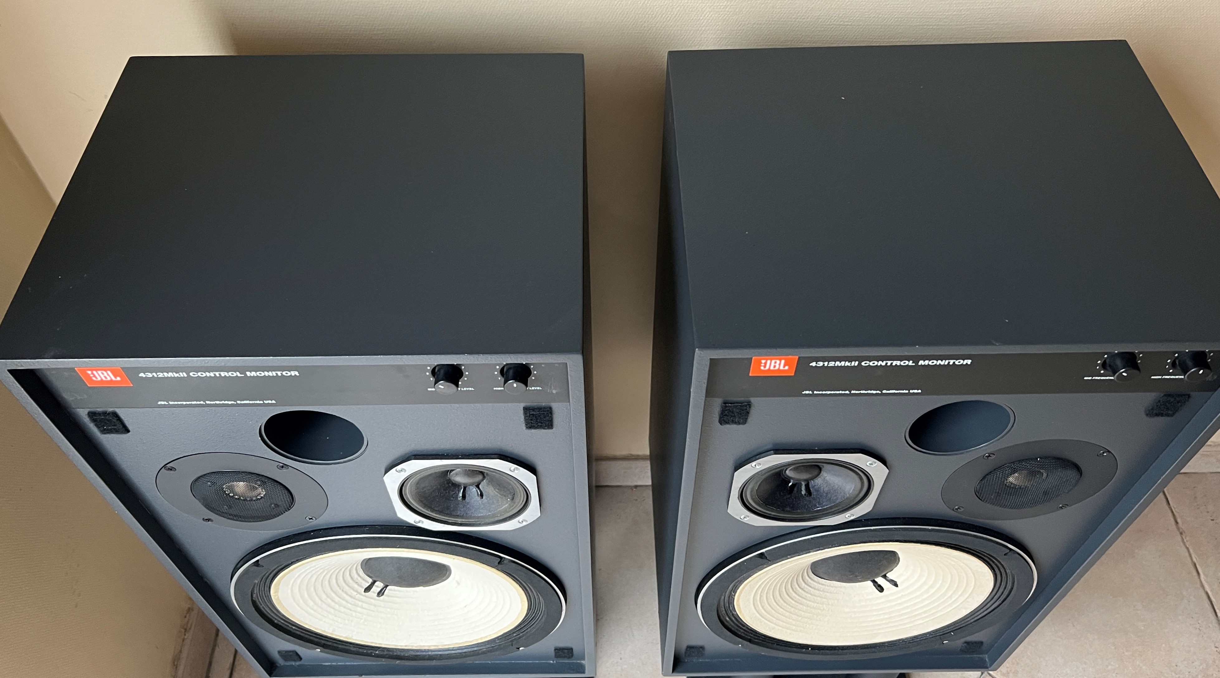 4312mk2 - JBL 4312mk2 - Audiofanzine