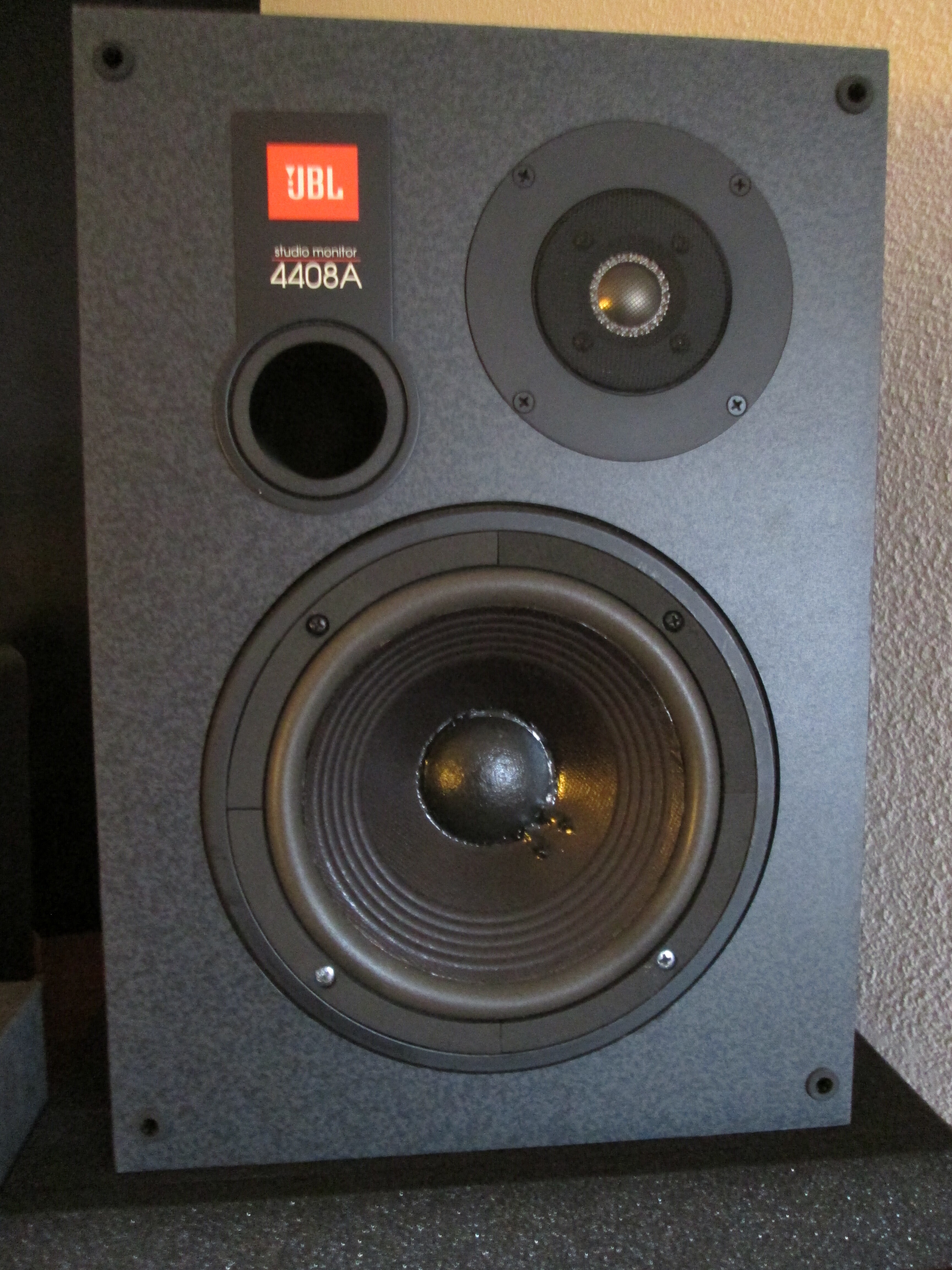 4408A - JBL - Audiofanzine