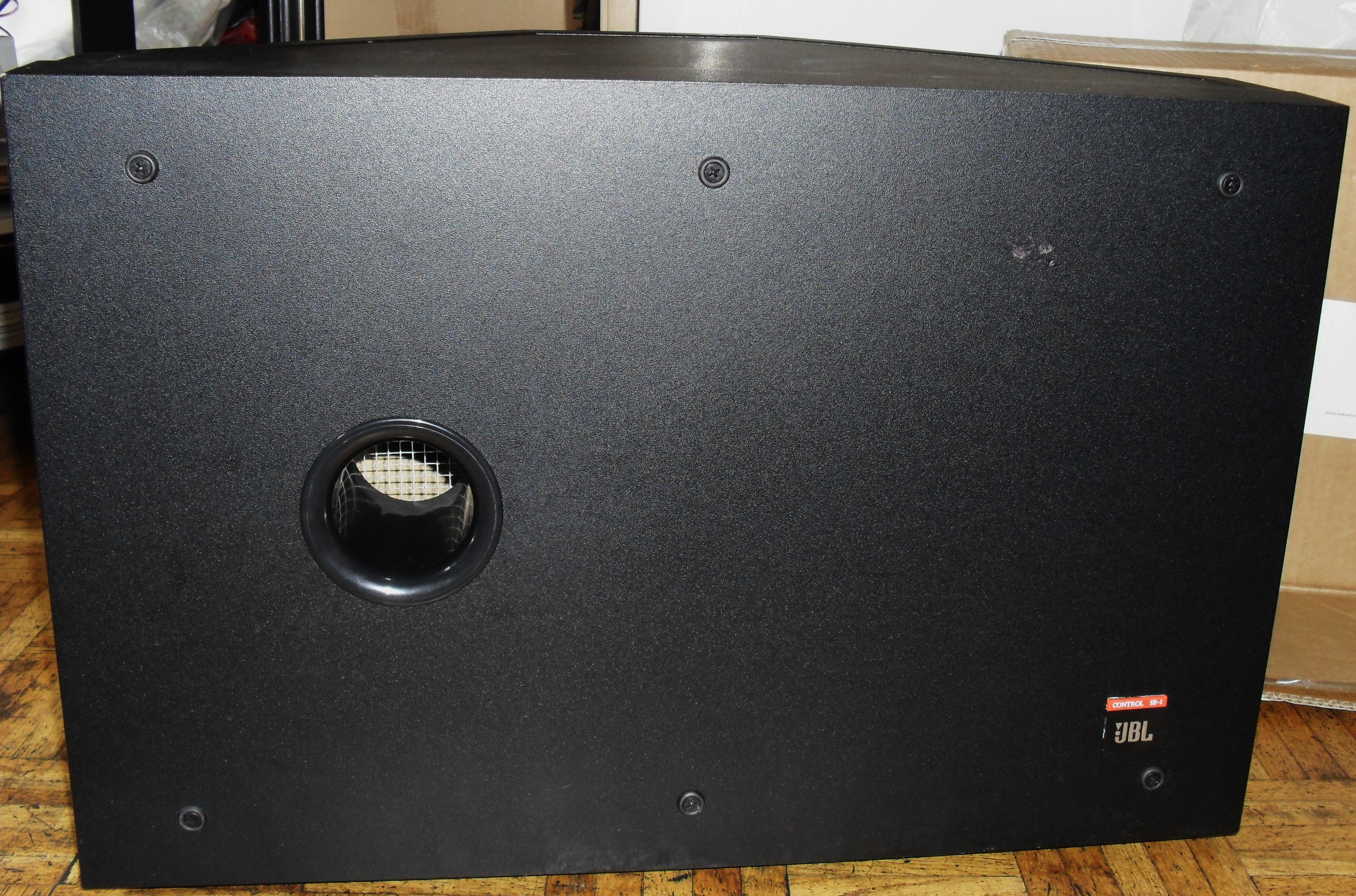 JBL Control SB 2 Image 853744 Audiofanzine jbl-control-sb-2-image-853744-audiofanzine