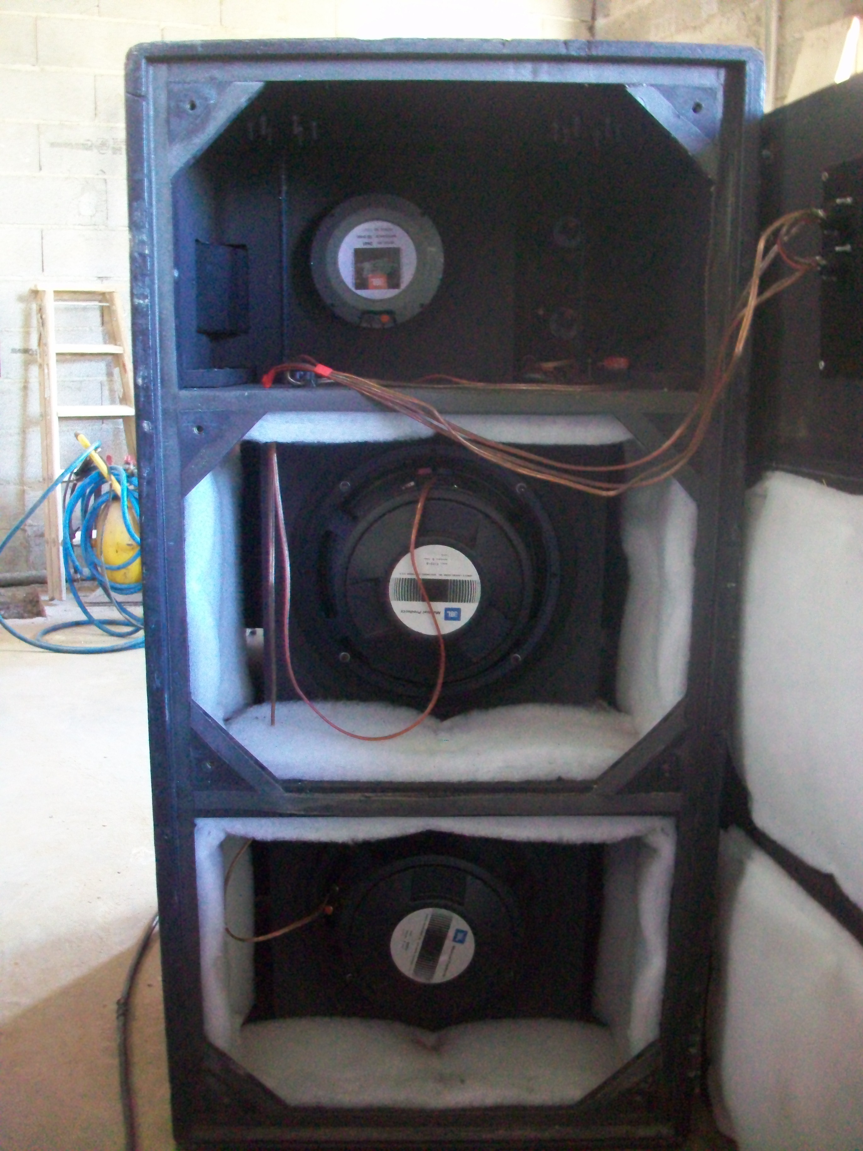 photo-jbl-e120-jbl-pro-e120-448271-audiofanzine