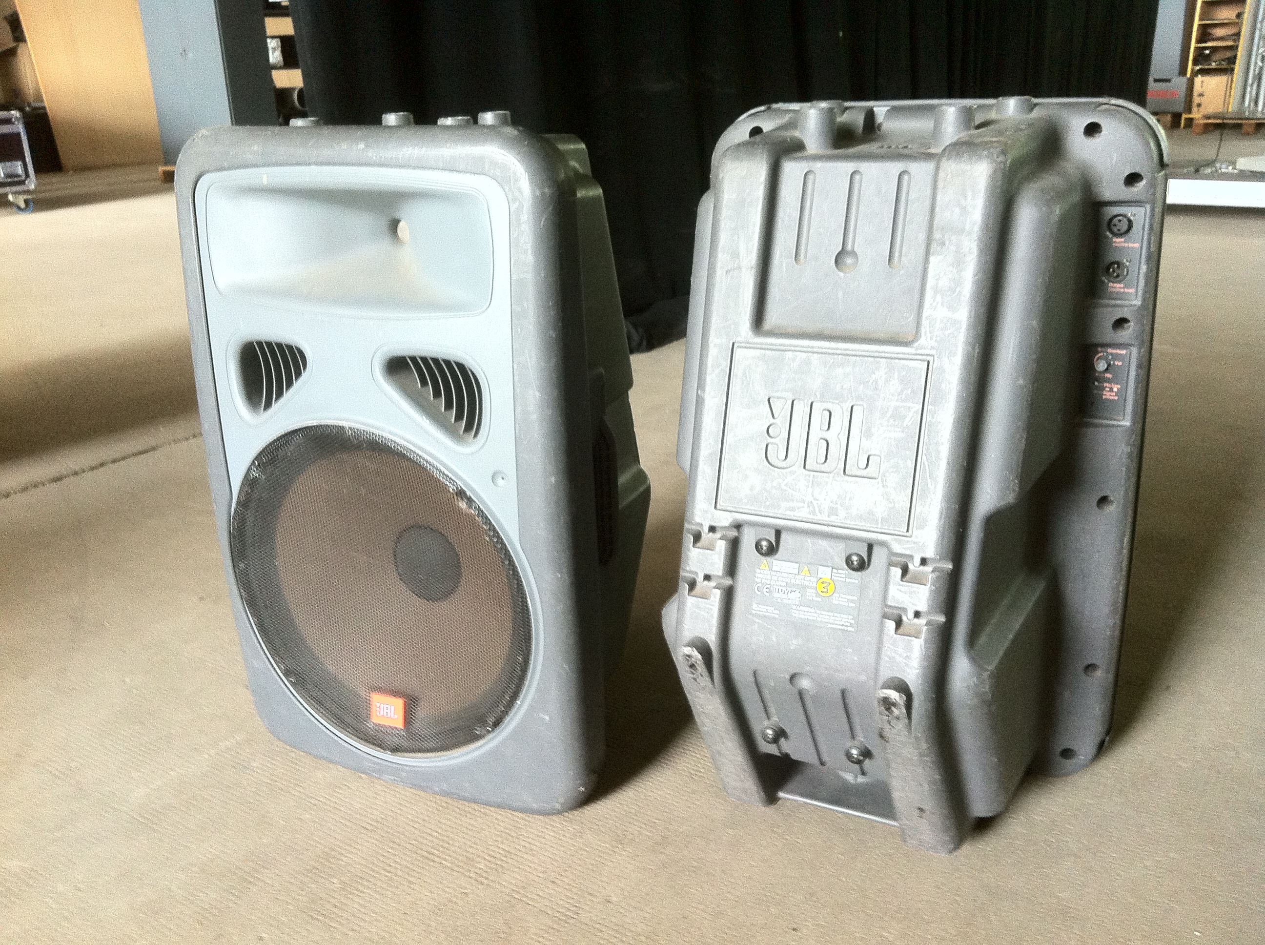 JBL EON 15P Image 558254 Audiofanzine jbl-eon-15p-image-558254-audiofanzine